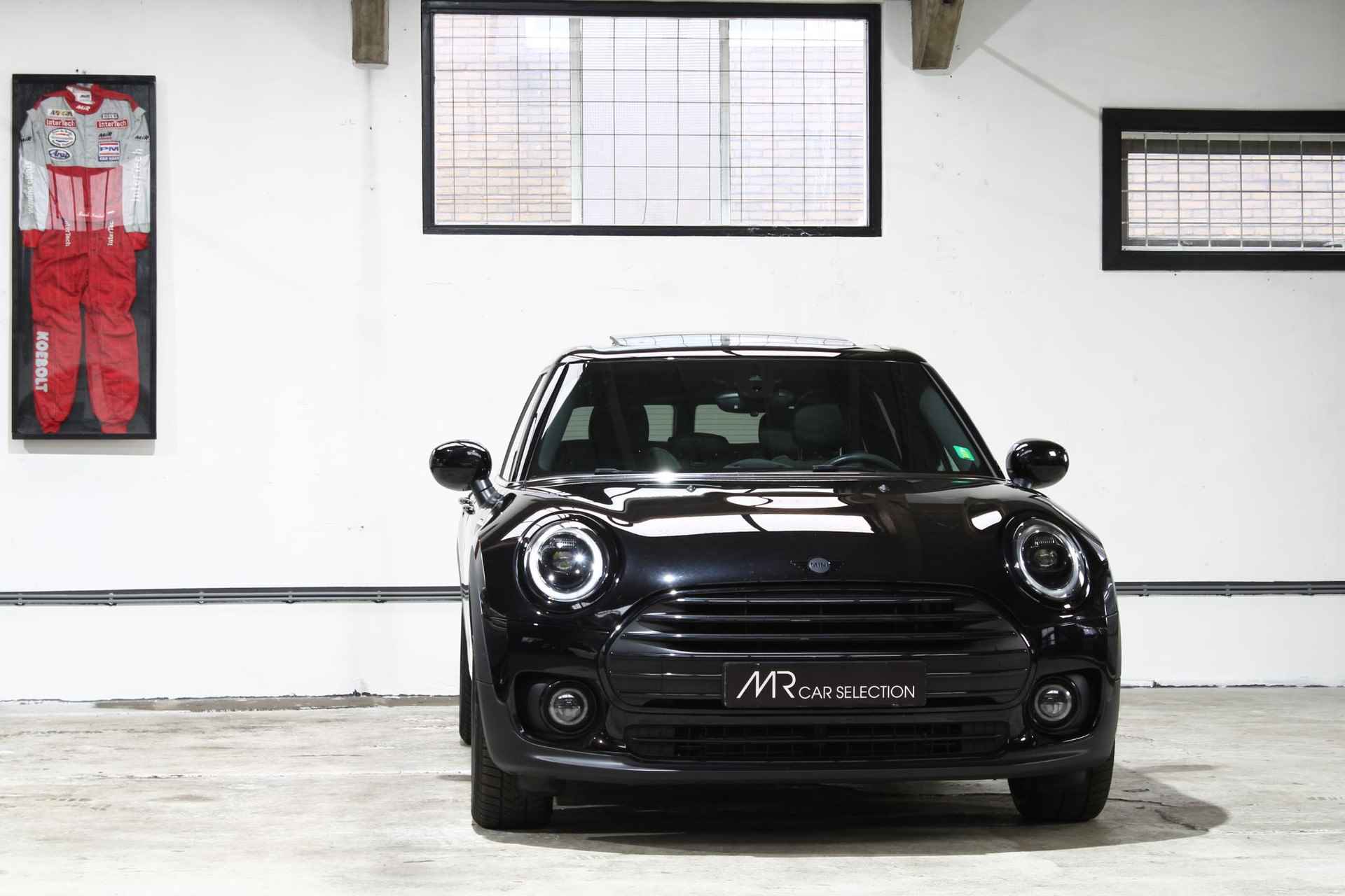 Mini Mini Clubman 1.5 Cooper Richmond Park Edition | Panoramadak | LED | Stuurwiel verwarmd | Stoelverwarming | Camera | NL Auto | - 3/30