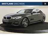 BMW 3-serie 330i High Executive M Sport Automaat / Schuif-kanteldak / Sportstoelen / Parking Assistant Plus /  Head-Up / LED / Comfort Access / Gesture Control