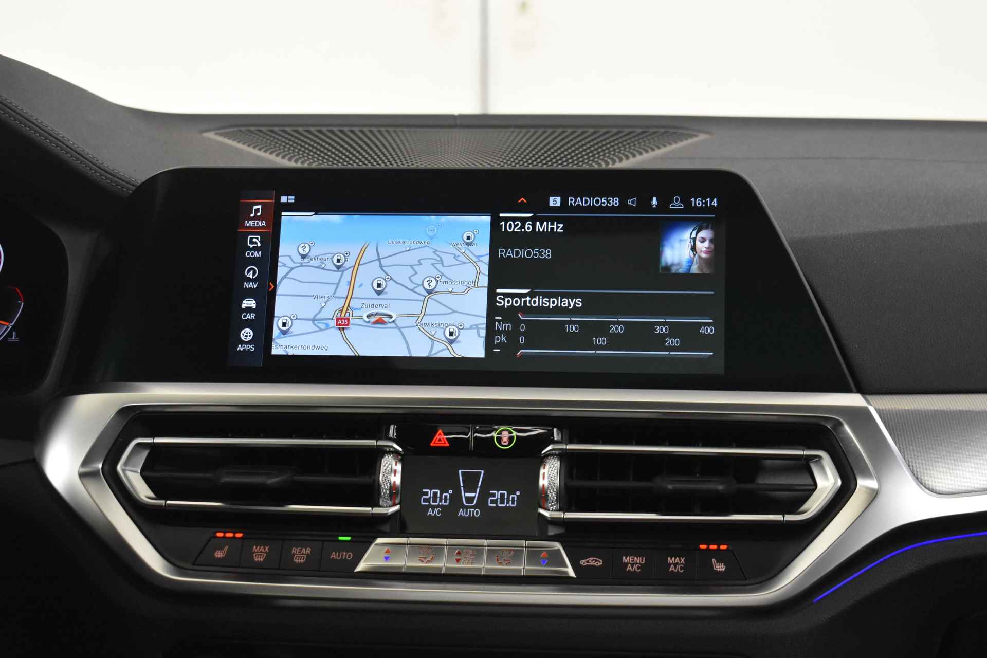 BMW 3-serie 330i High Executive M Sport Automaat / Schuif-kanteldak / Sportstoelen / Parking Assistant Plus /  Head-Up / LED / Comfort Access / Gesture Control - 27/56