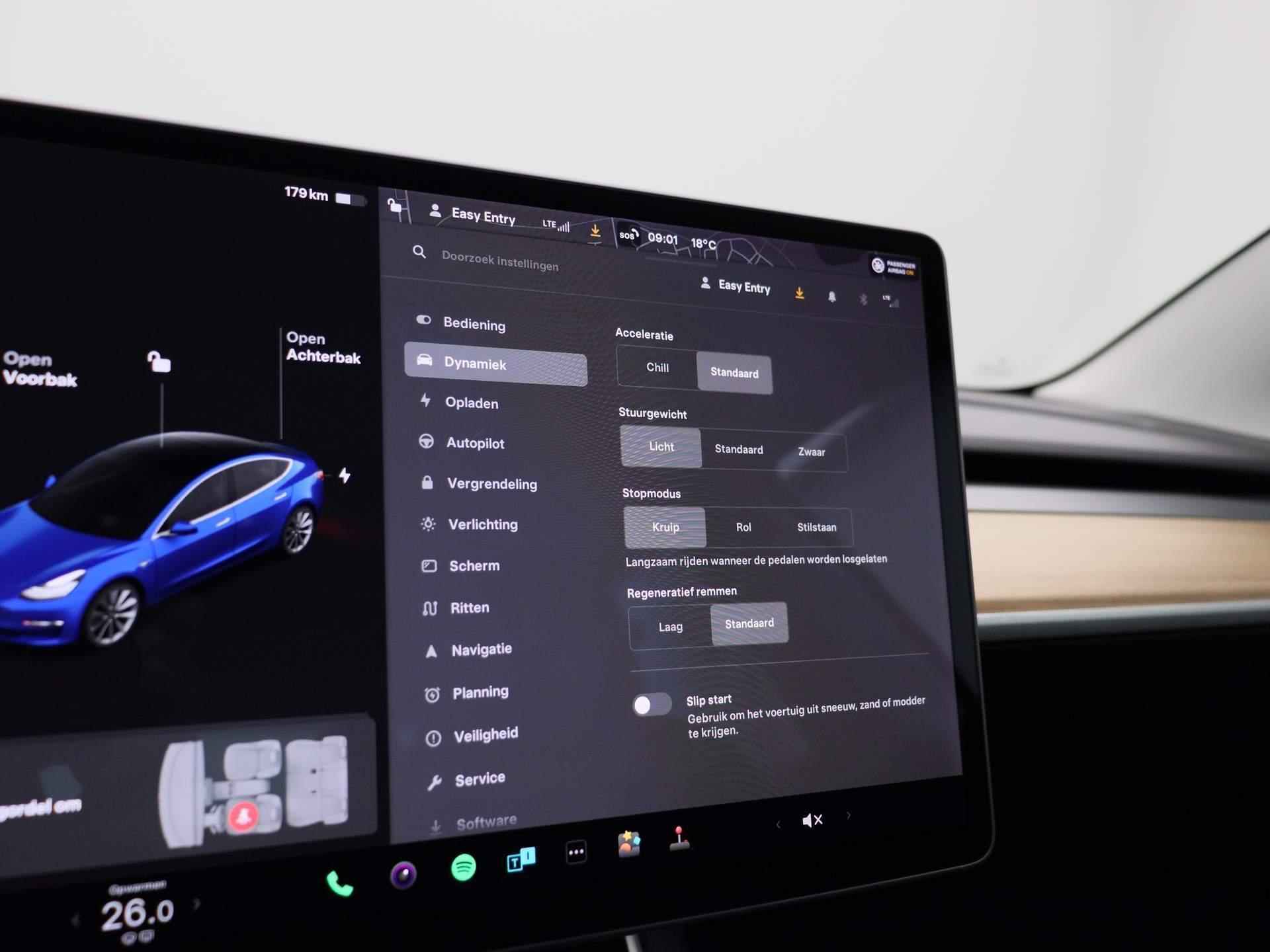 Tesla Model 3 Standard RWD Plus 60 kWh Aut. | Leder | Navigatie | ECC | Camera | PDC | LMV | LED | DAB | Apple carplay | 4x nieuwe banden - 23/33