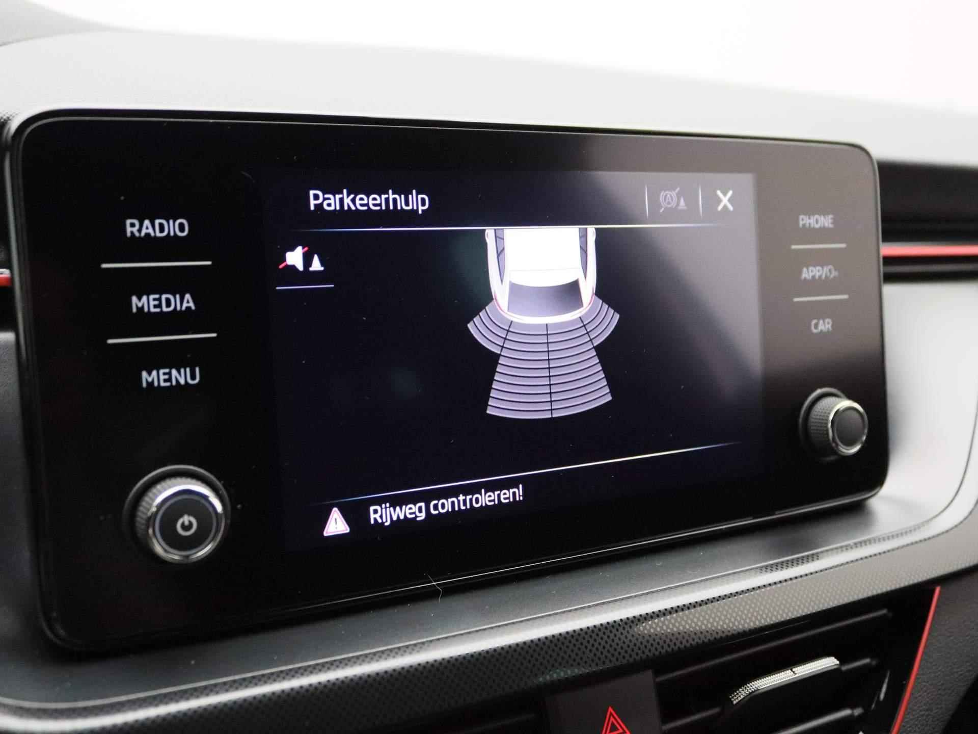 Skoda Scala 1.0 TSI Sport Business | PARKEERSENSOREN | CLIMATE CONTROL | CRUISE CONTROL | APPLE CARPLAY | - 27/42