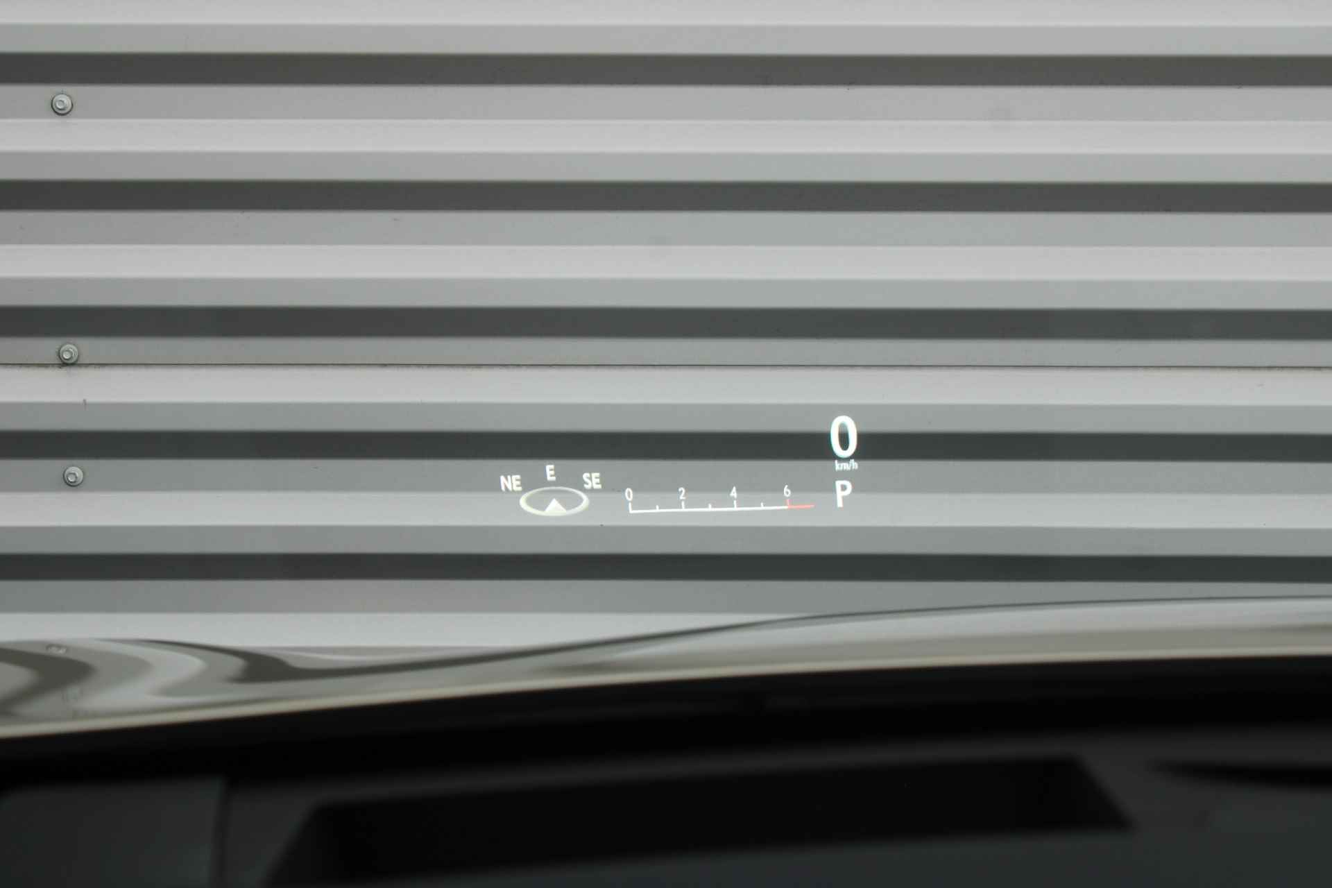 Lexus RX 450h 4WD Luxury Line | 20" LM | Navi | Camera | Leer | Schuif/kantel dak | Cruise | PDC | Zeer mooie auto | - 15/40