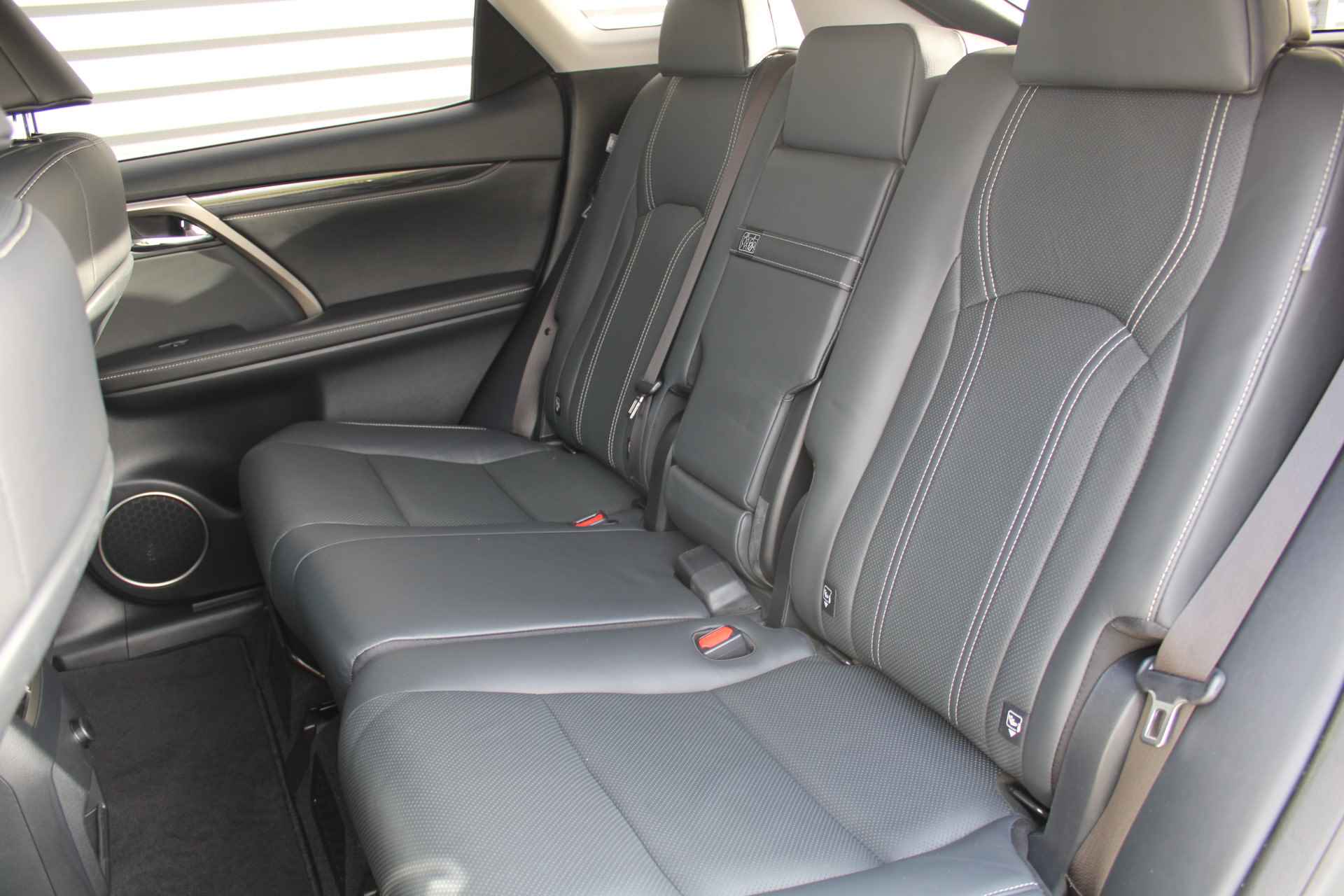 Lexus RX 450h 4WD Luxury Line | 20" LM | Navi | Camera | Leer | Schuif/kantel dak | Cruise | PDC | Zeer mooie auto | - 36/40