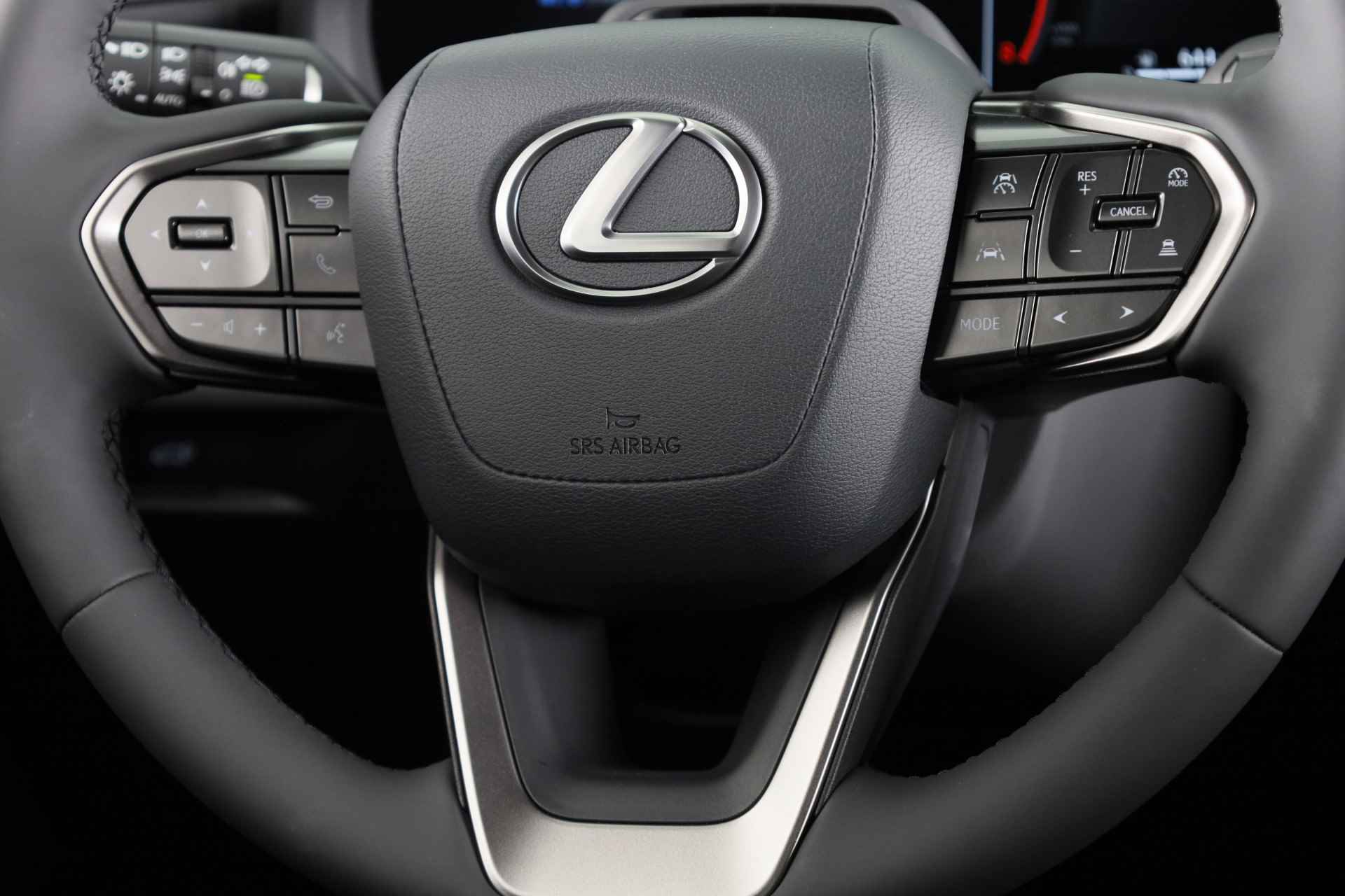 Lexus LBX Emotion 2WD *DEMO* | Tech Pack | Navigatie | - 23/42
