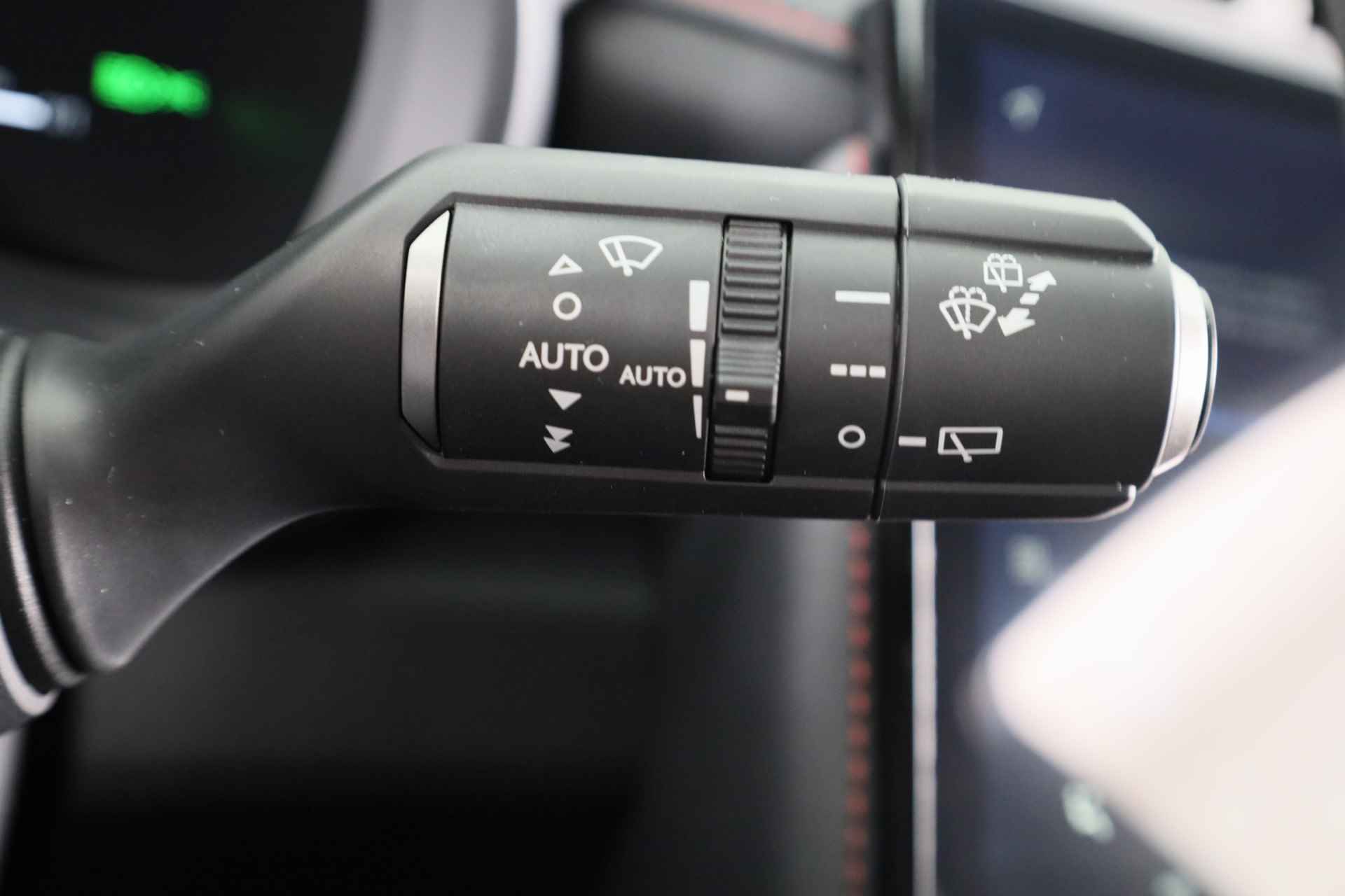 Lexus LBX Emotion 2WD *DEMO* | Tech Pack | Navigatie | - 25/42