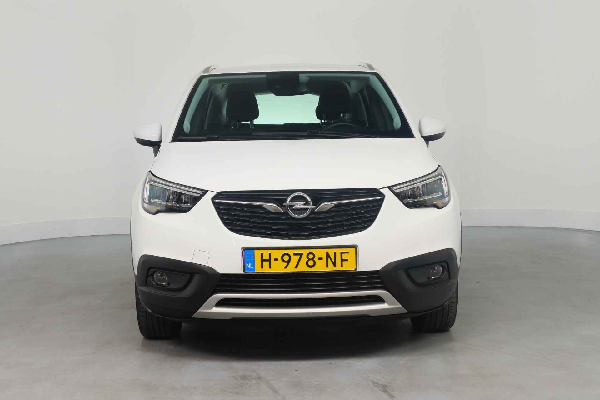 Opel Crossland X 1.2 Turbo Innovation | 1e Eigenaar! | LED | Navigatie | Clima | Parkeersensoren | Cruise | Lichtmetalen Velgen - 2/36