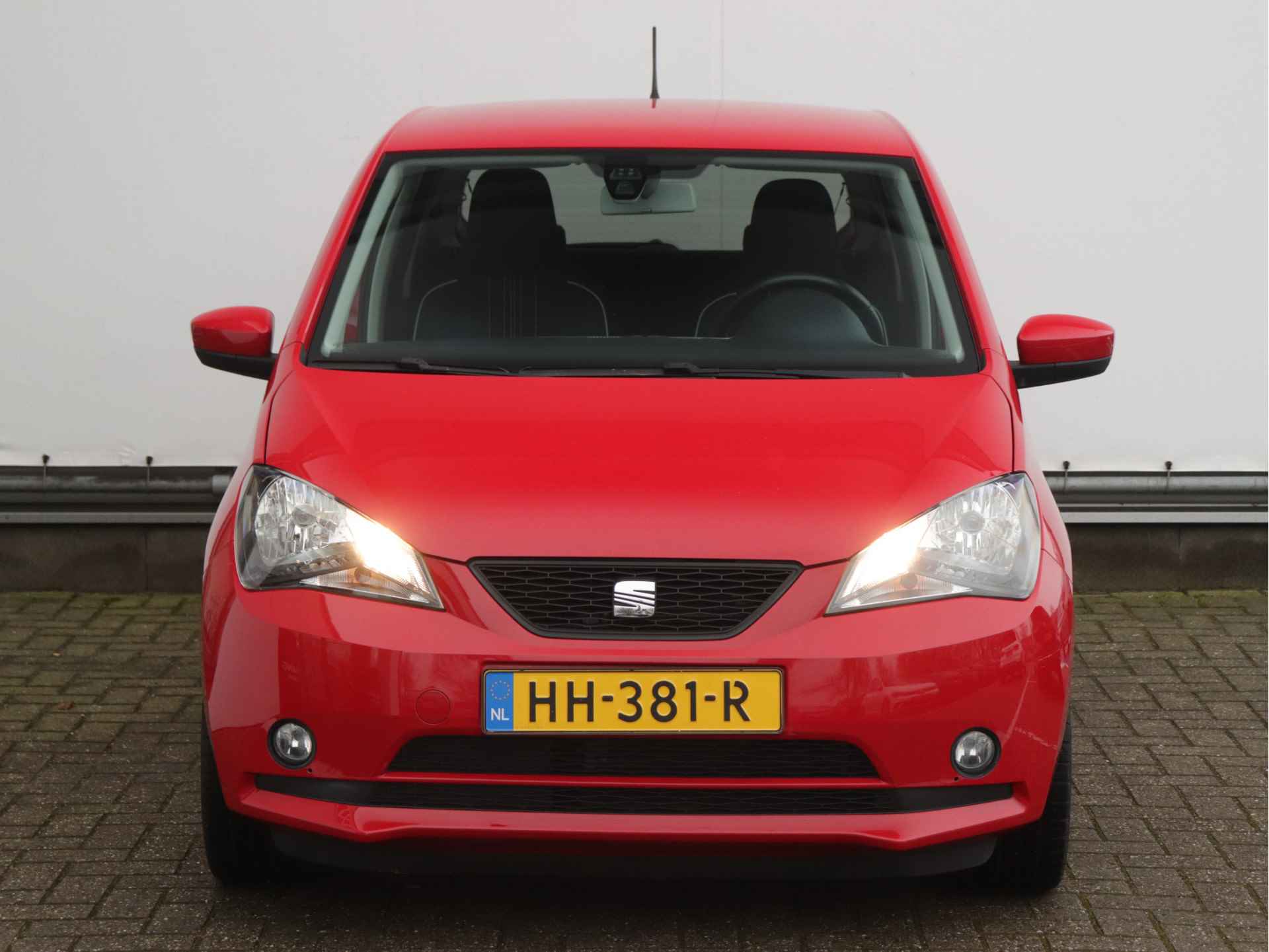 SEAT Mii 1.0 60pk Sport Connect | Cruise Control | Parkeersensoren Achter | Airco | LM Velgen | - 4/30