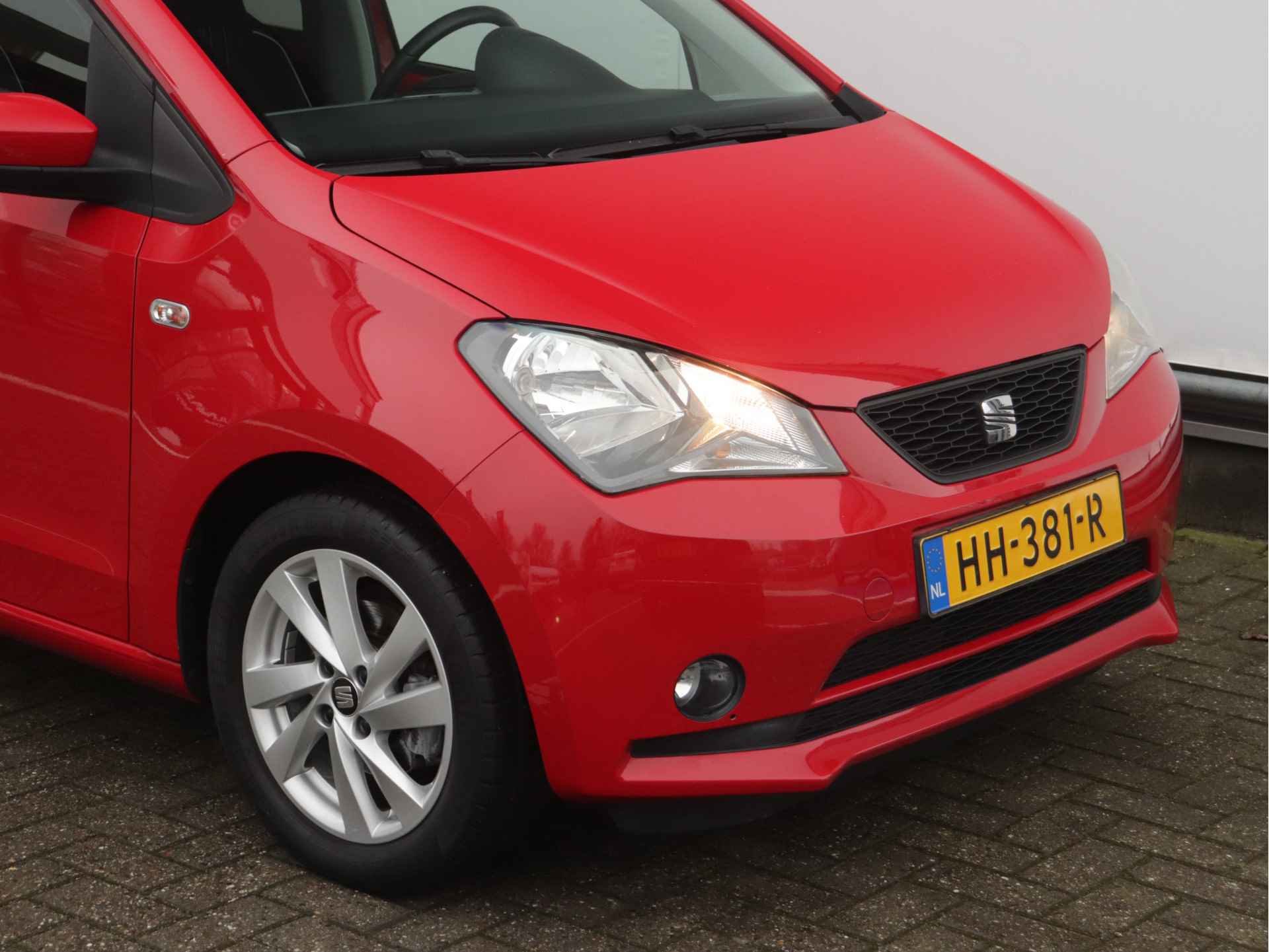 SEAT Mii 1.0 60pk Sport Connect | Cruise Control | Parkeersensoren Achter | Airco | LM Velgen | - 12/30