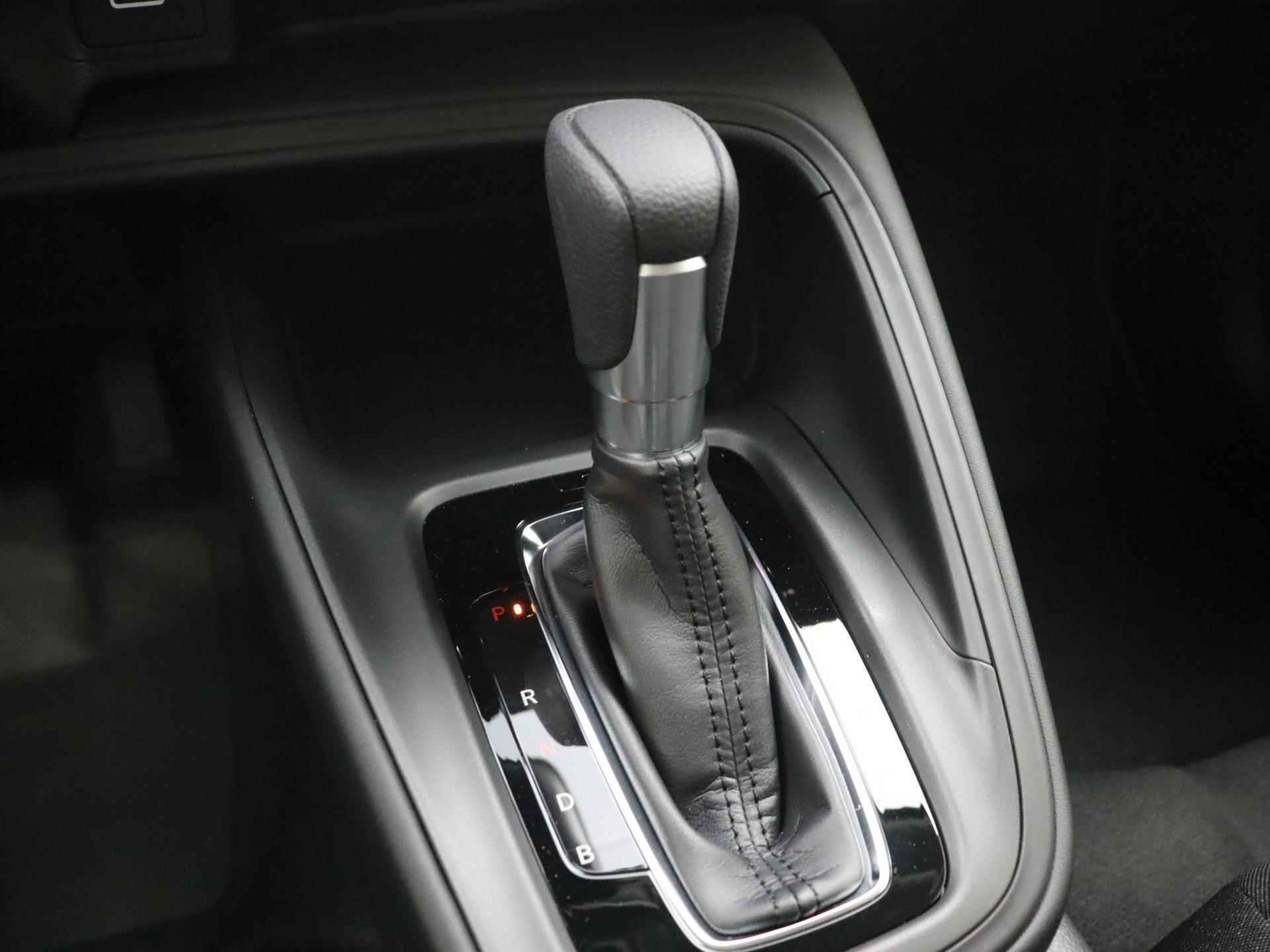 Honda HR-V 1.5 e:HEV Elegance | Incl. € 1500,- Nieuwe start voordeel! | Op bestelling! | Tot 10 jaar garantie!* | Navigatie | Elektrische kofferklep | Stuurverwarming | - 18/25