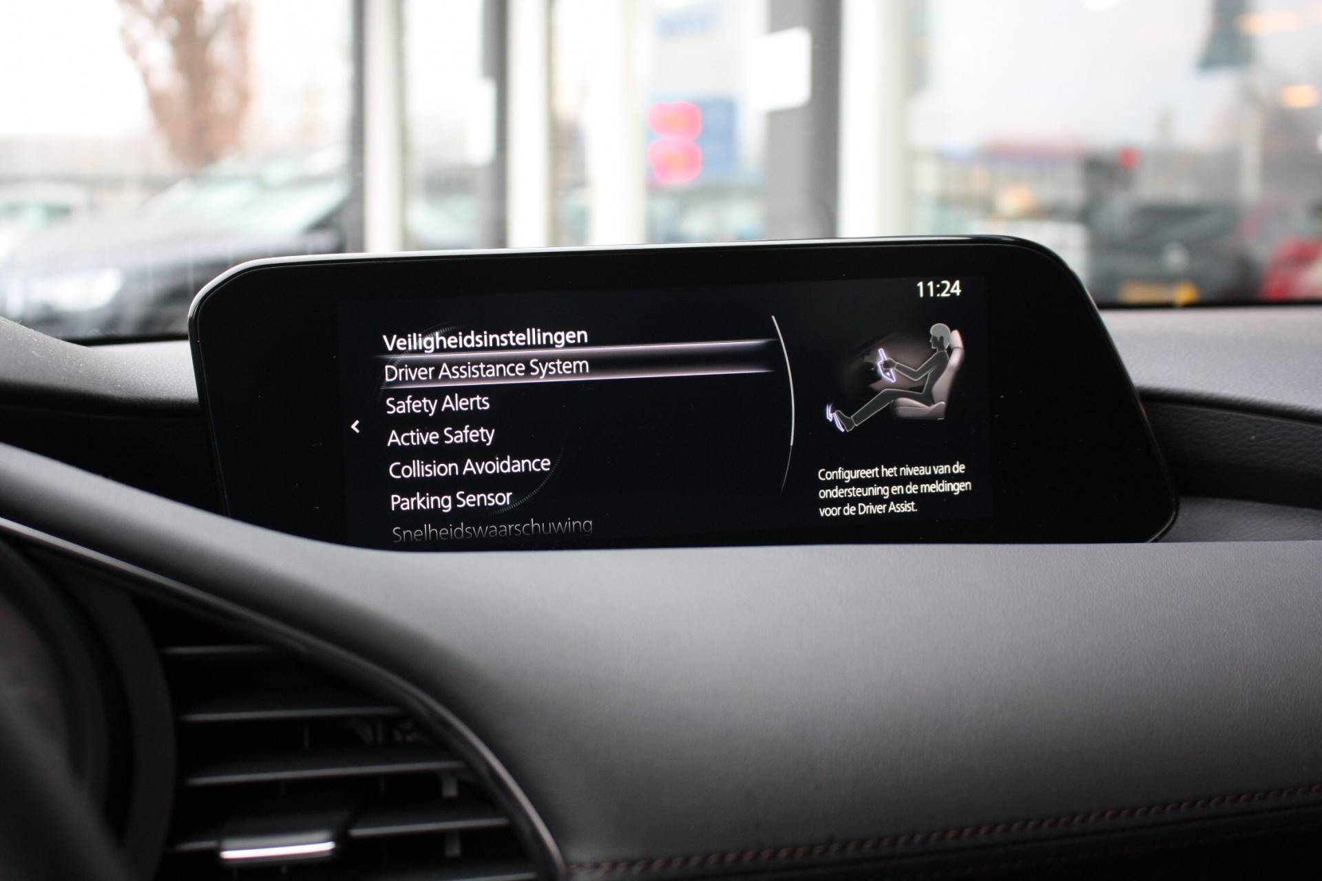 Mazda 3 2.0 e-SkyActiv-G 122 | Stoel- Stuurverwarming | Apple carplay/ Android auto | DAB | LED | HUD | - 10/45