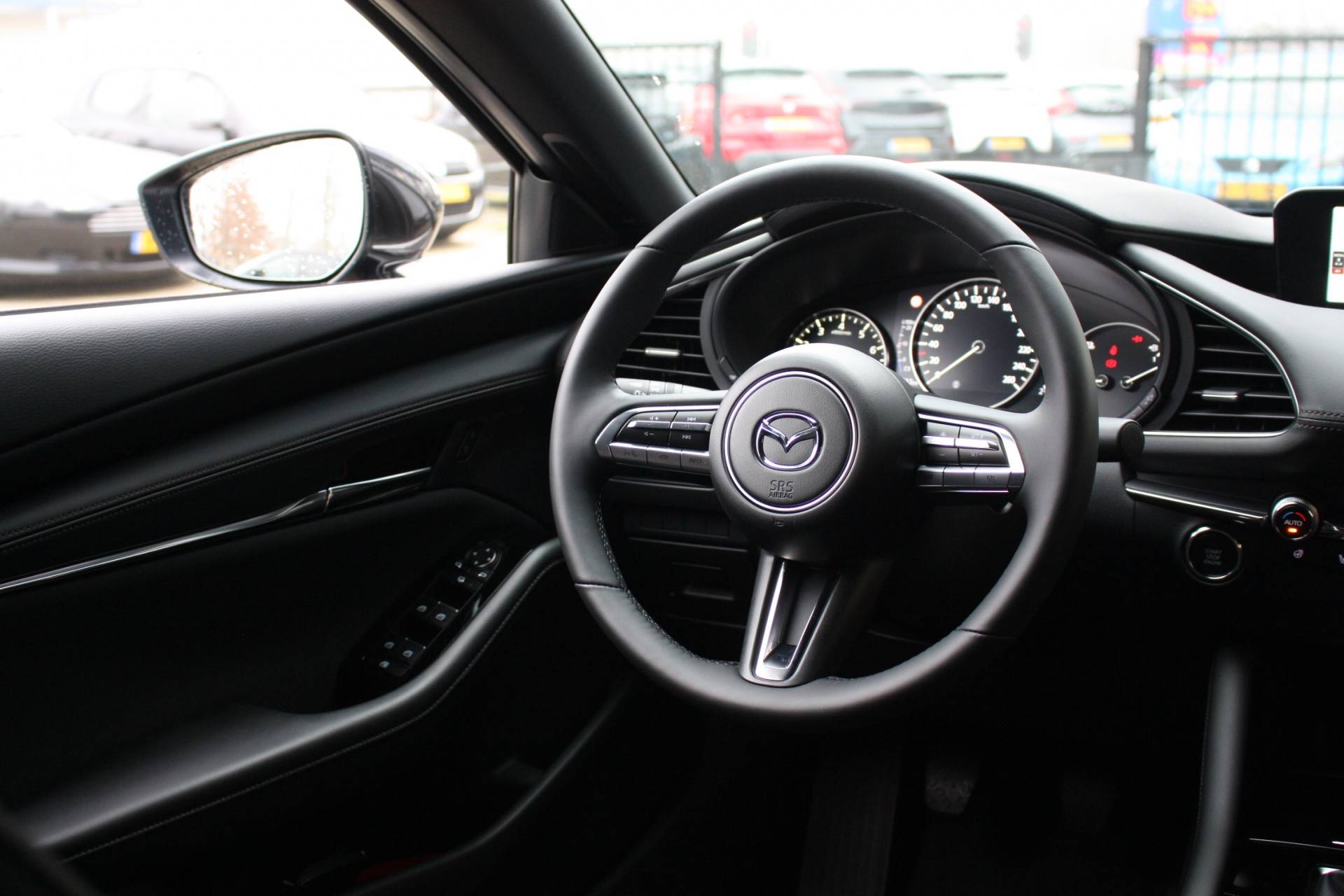 Mazda 3 2.0 e-SkyActiv-G 122 | Stoel- Stuurverwarming | Apple carplay/ Android auto | DAB | LED | HUD | - 42/45