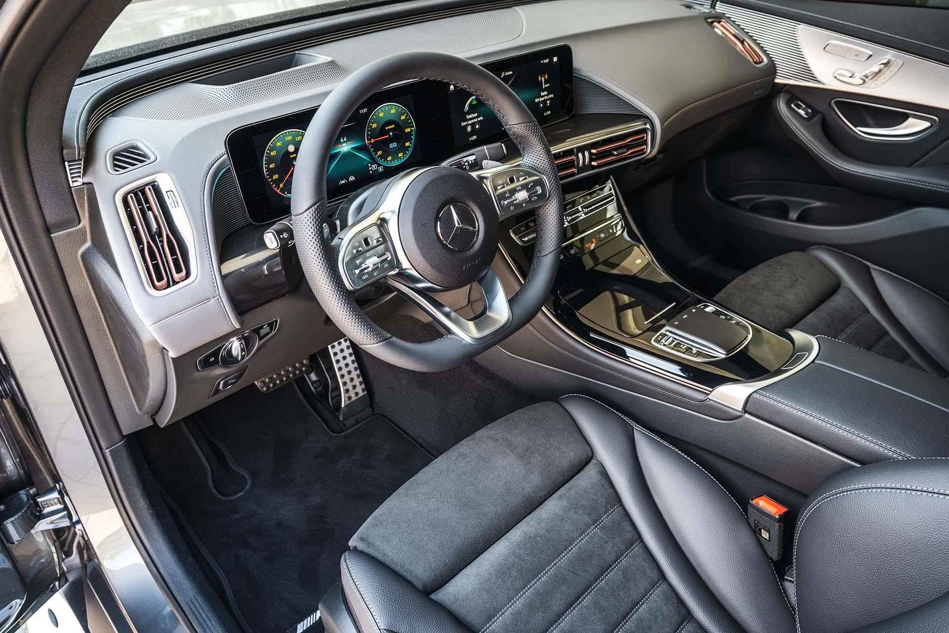 Mercedes-Benz EQC 400 4MATIC AMG Line | Panorama-schuifdak | Trekhaak | Memory-pakket | Treeplanken | Stoelverwarming | Sfeerverlichting - 21/33