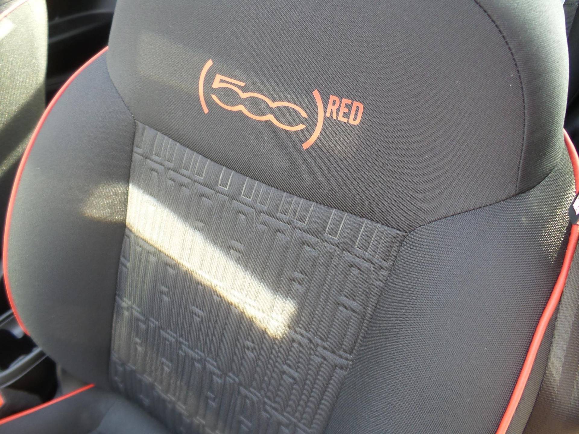 Fiat 500e Cabrio RED 42 kWh | Clima | Navi | Draadloos laden smartphone | Apple Carplay | PDC | € 2.000,- SEPP - 8/20