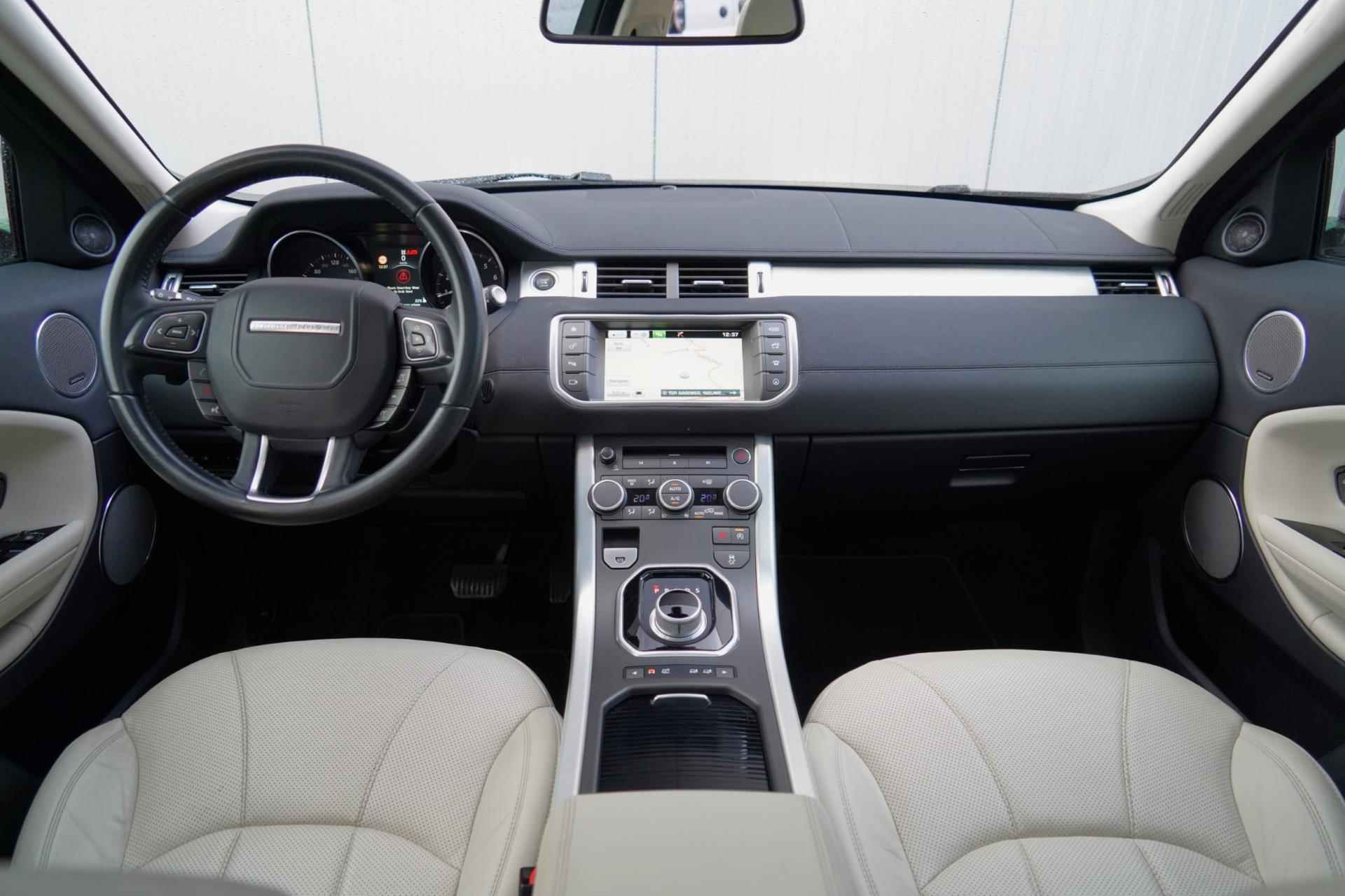 Land Rover Range Rover Evoque 2.0 Si4 HSE Dynamic / 82dkm NAP / Panodak / Afn. Trekhaak / Leder / Memory Seats - 11/39