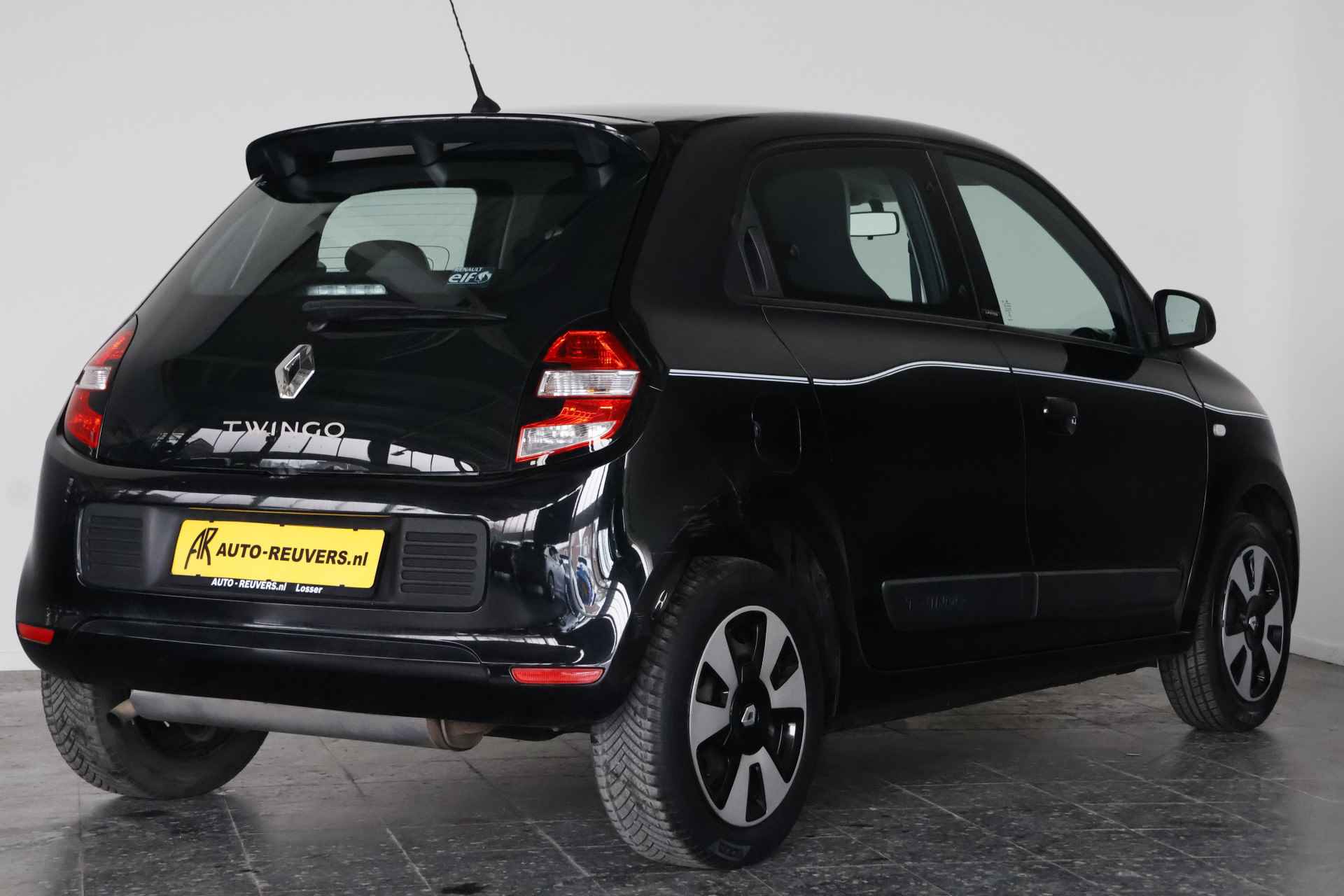 Renault Twingo 1.0 SCe Limited / Airco / Bluetooth / All season - 2/20