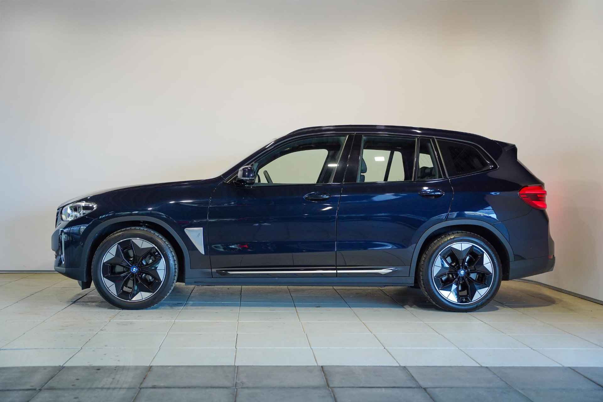 BMW iX3 High Executive M Sportpakket Shadow Line - 4/26