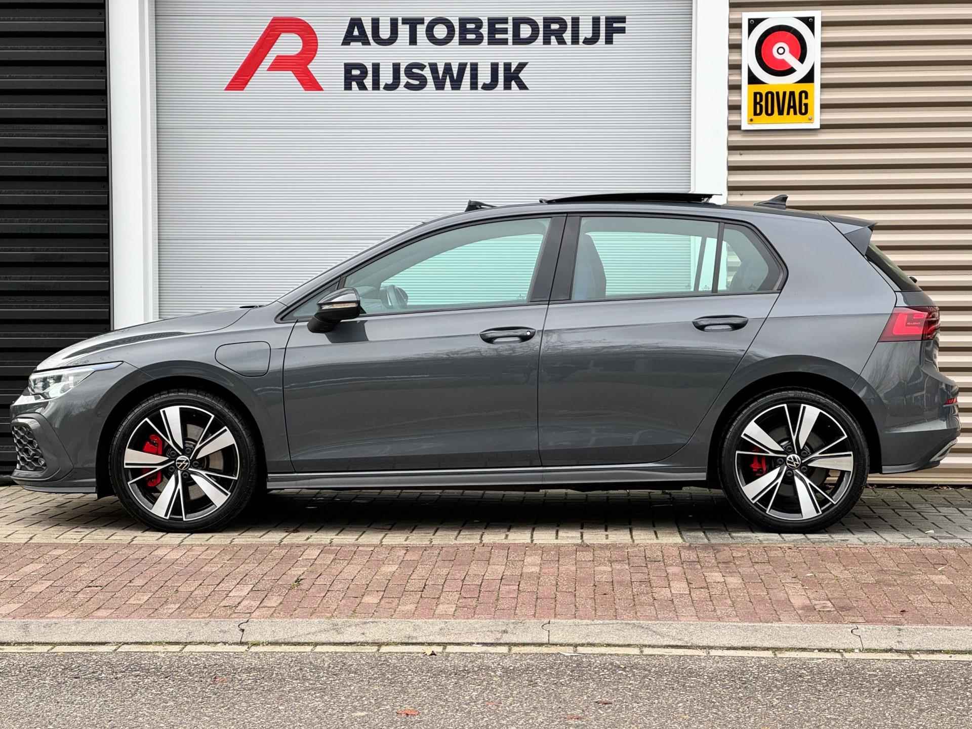 Volkswagen Golf 1.4 eHybrid GTE Pano/Matrix/Dodehoek - 2/23