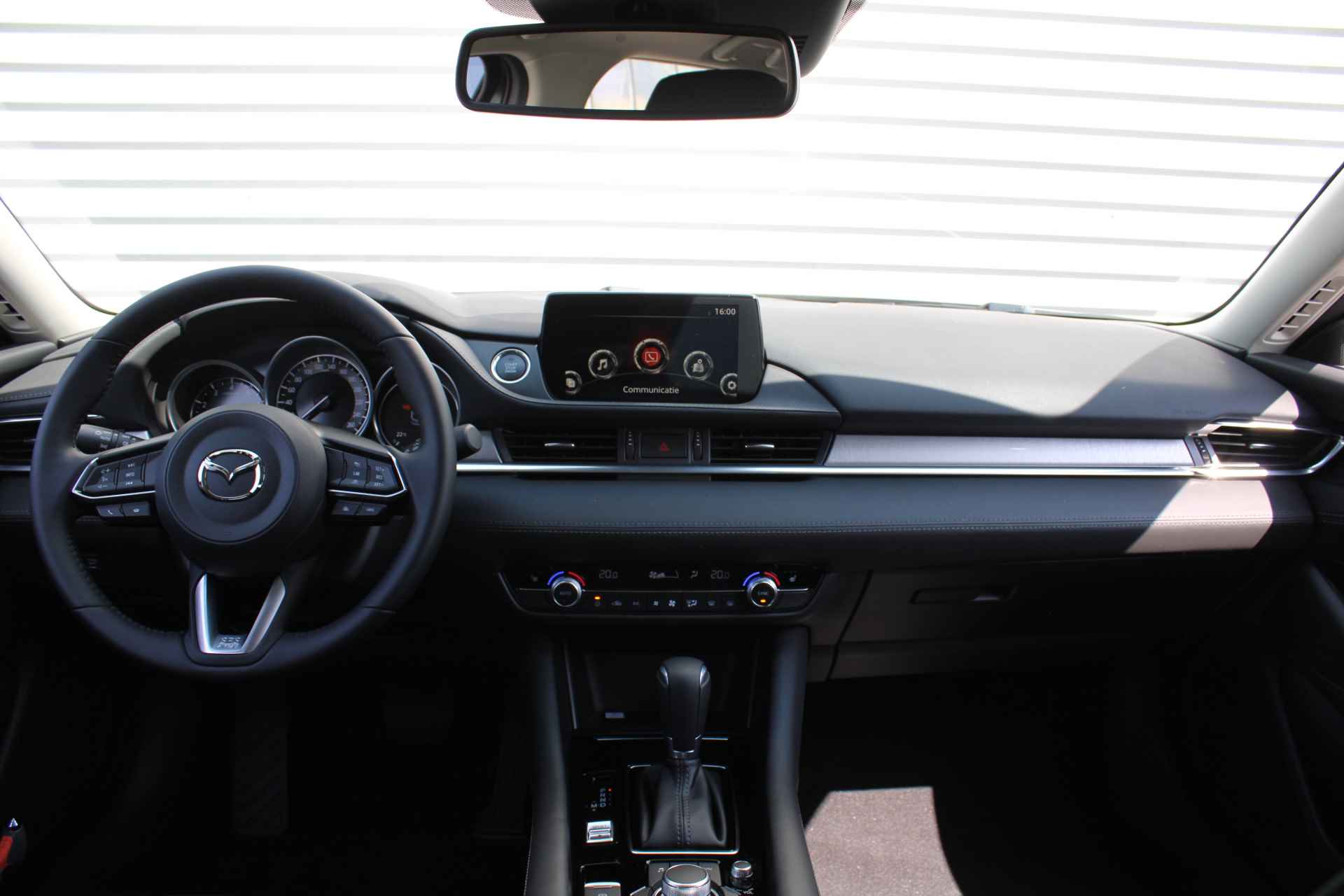 Mazda 6 Sportbreak 2.0 SkyActiv-G 6AT 165PK Centre-Line | BTW Auto | Navi | 17" LM | Airco | Cruise | Head-up display | Automaat | - 9/30