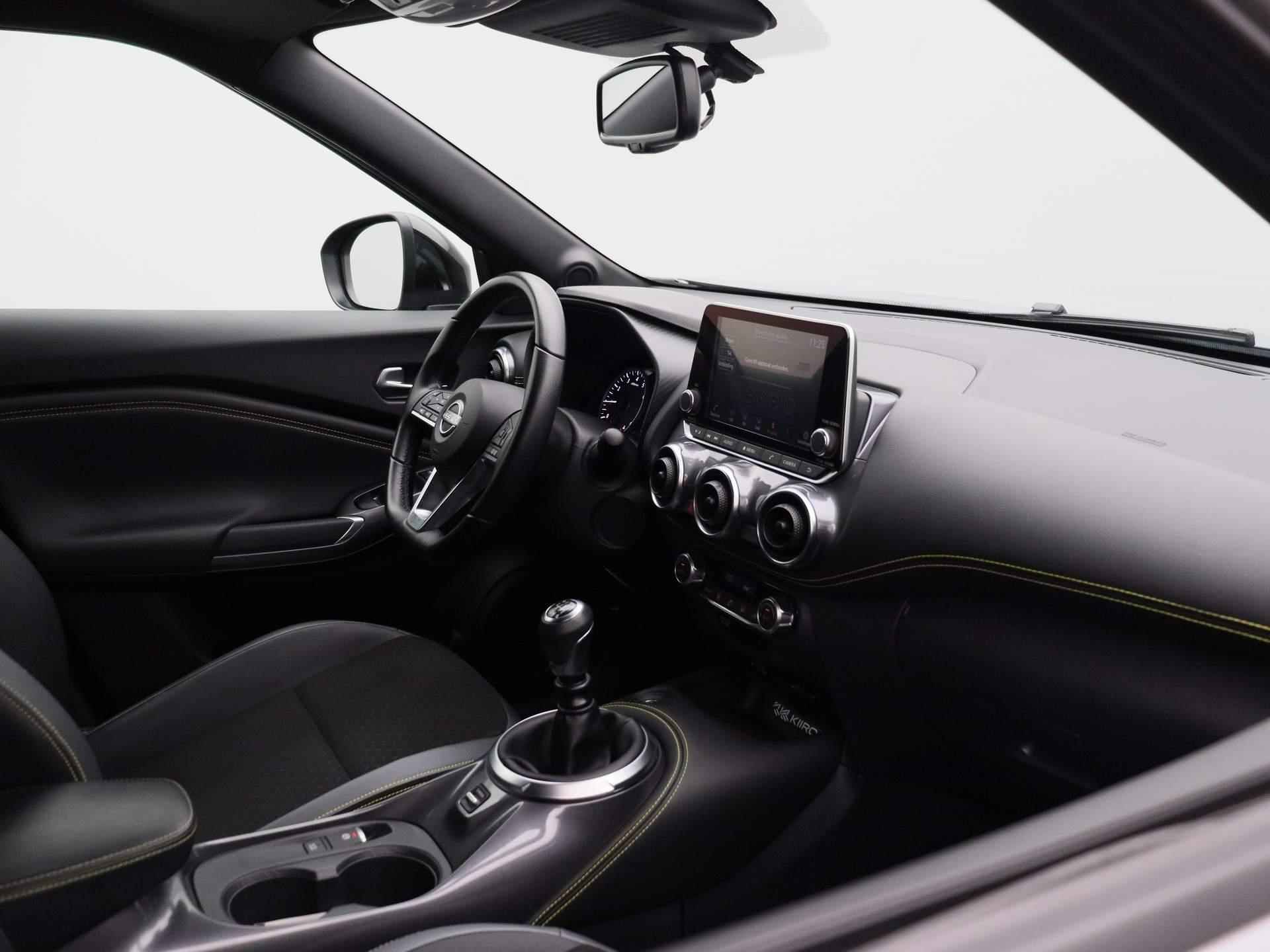 Nissan Juke 1.0 DIG-T Kiiro | 19" LMV | Camera | PDC Voor + Achter | Apple Carplay & Android Auto | Keyless | LED-Verlichting | Half-Lederen Bekleding | Climate Control - 33/38