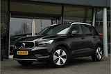 Volvo XC40 T3 Momentum Pro | Cruise Control | Parkeer-assistent | Stoelverwarming | 18-Inch | DAB | Getint Glas