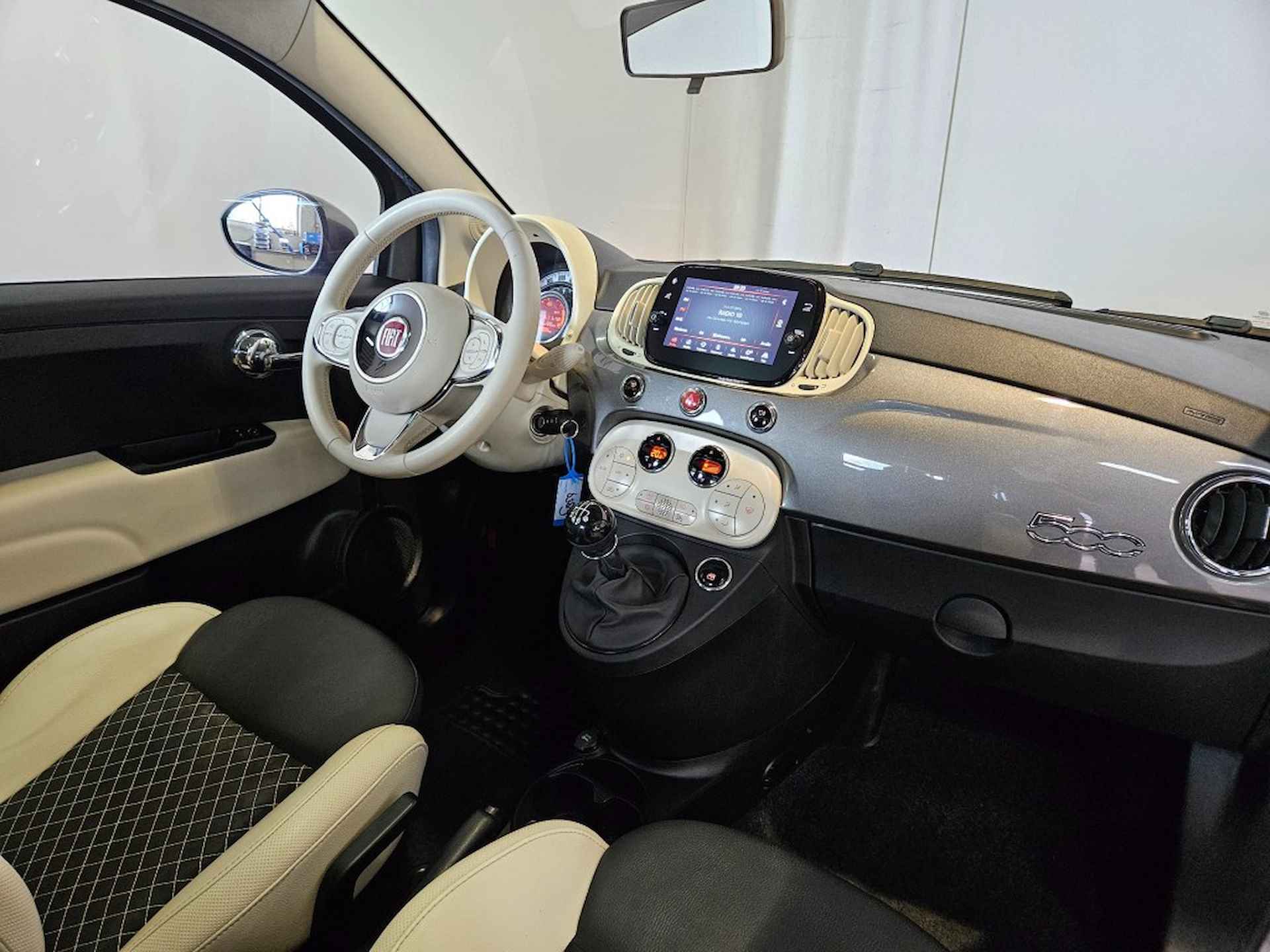 FIAT 500 1.0 Hybrid Dolcevita / Panoramadak / Cruise / Clima - 24/45