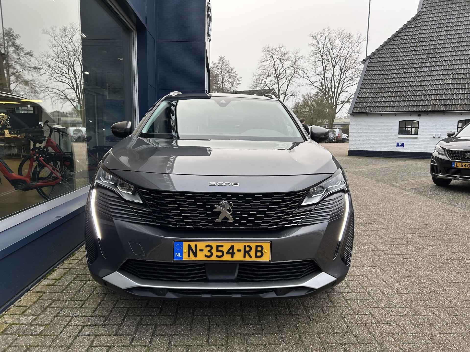 Peugeot 3008 Allure Pack 1.2 Turbo 130 PK | Zeer Complete Uitvoering | Automaat | Electrische Achterklep | Dodehoek detectie | Navigatie | Keyless entry | Stoelverwarming | LED | Parkeercamera | Climate Control. - 5/48