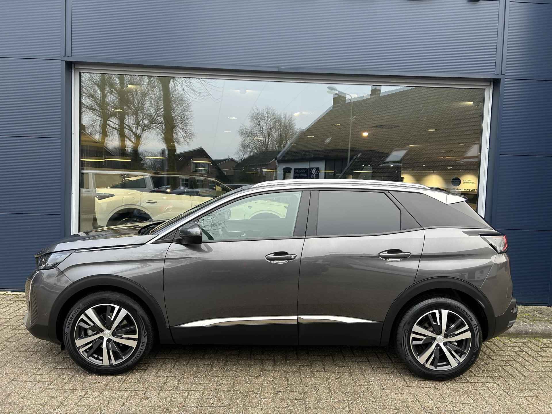 Peugeot 3008 Allure Pack 1.2 Turbo 130 PK | Zeer Complete Uitvoering | Automaat | Electrische Achterklep | Dodehoek detectie | Navigatie | Keyless entry | Stoelverwarming | LED | Parkeercamera | Climate Control. - 6/48