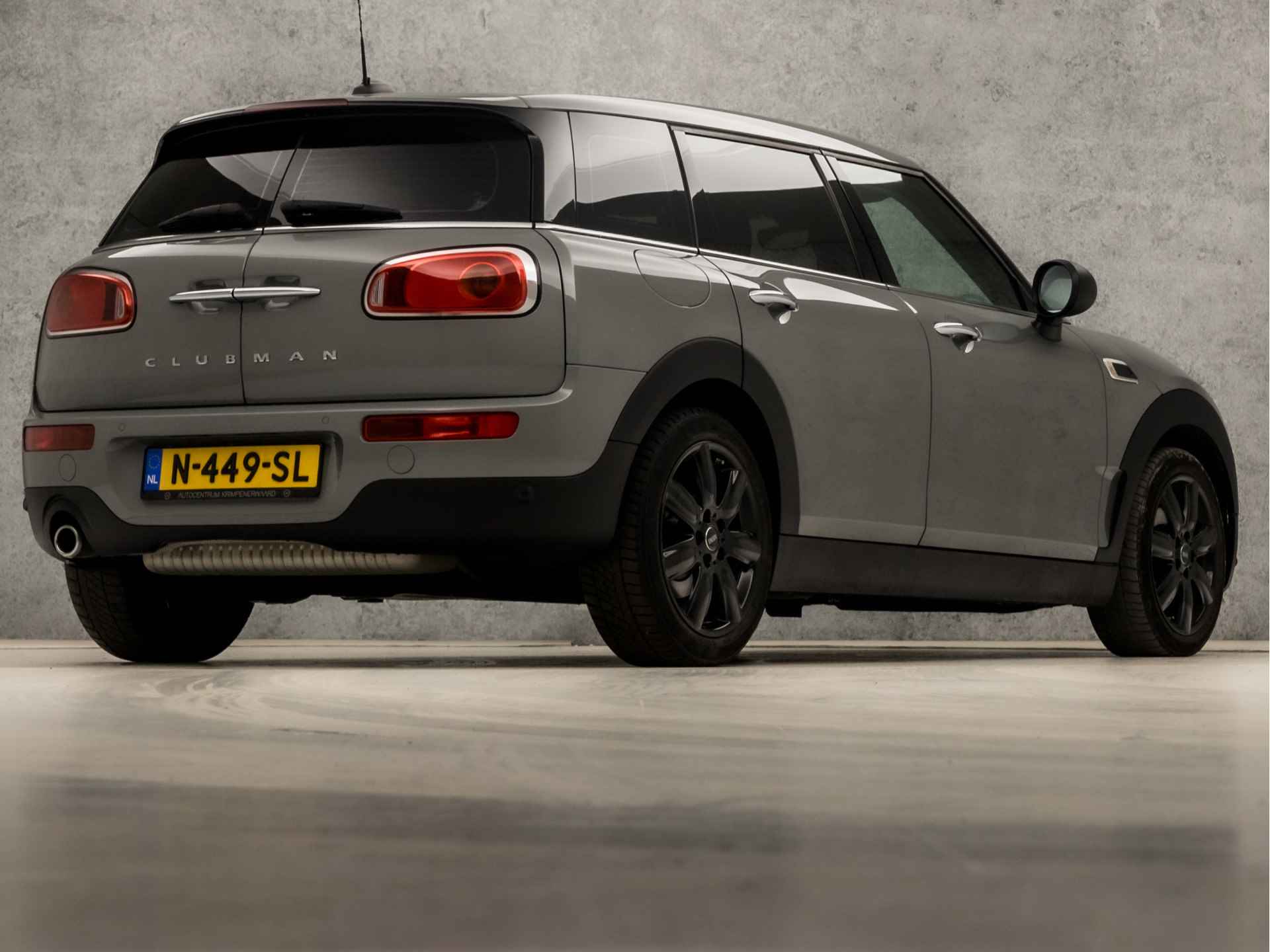 MINI Clubman 1.5 Sport Automaat (SCHERM, BLUETOOTH, CRUISE CONTROL, SPORTSTOELEN, PARKEERSENSOREN, NIEUWE APK, NIEUWSTAAT) - 5/30