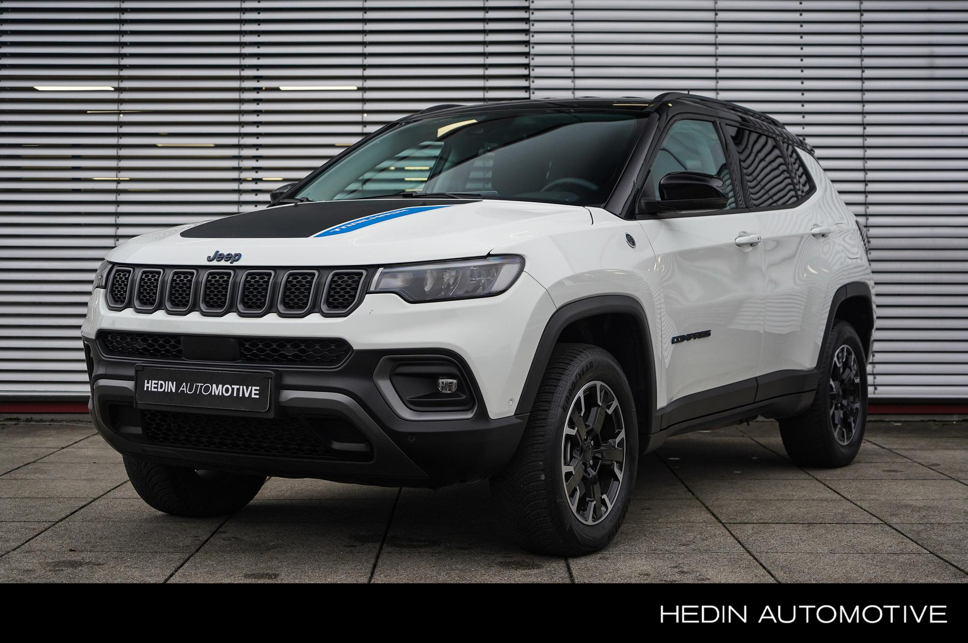 Jeep Compass 4xe 240pk Plug-in Hybrid Electric Trailhawk | All-Season Banden | Keyless Entry & Go | Adaptieve Cruise