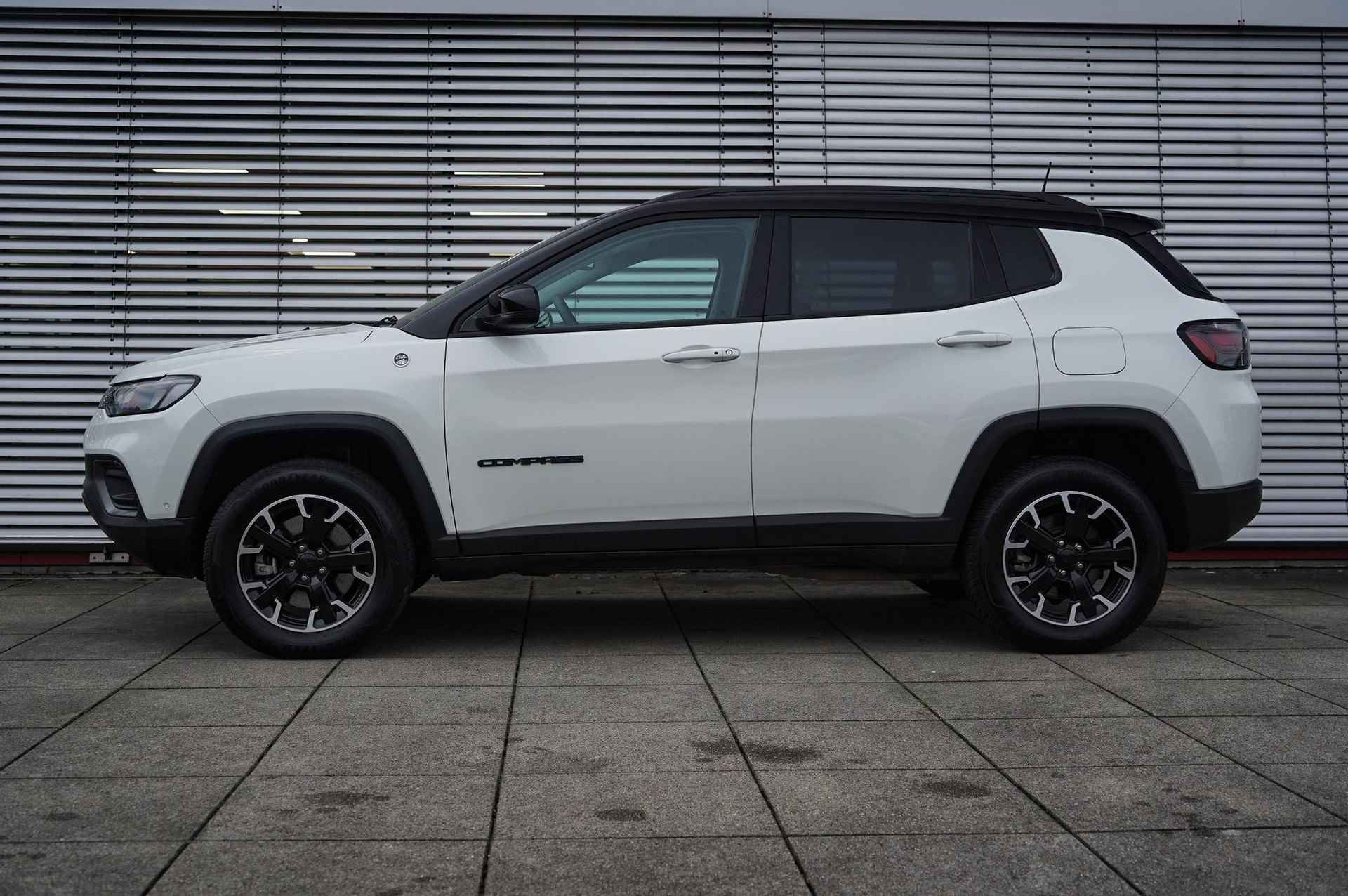 Jeep Compass 4xe 240pk Plug-in Hybrid Electric Trailhawk | All-Season Banden | Keyless Entry & Go | Adaptieve Cruise - 3/29