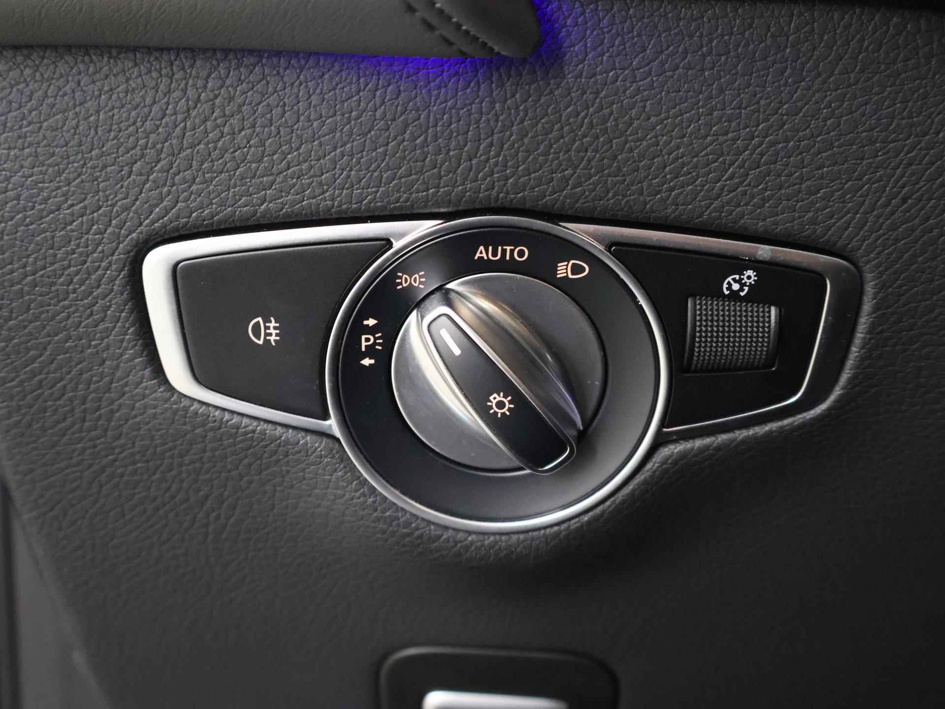 Mercedes-Benz EQC 400 4MATIC AMG 80 kWh | Burmester | Schuifdak | Trekhaak | Memory | Head up Display | - 40/52