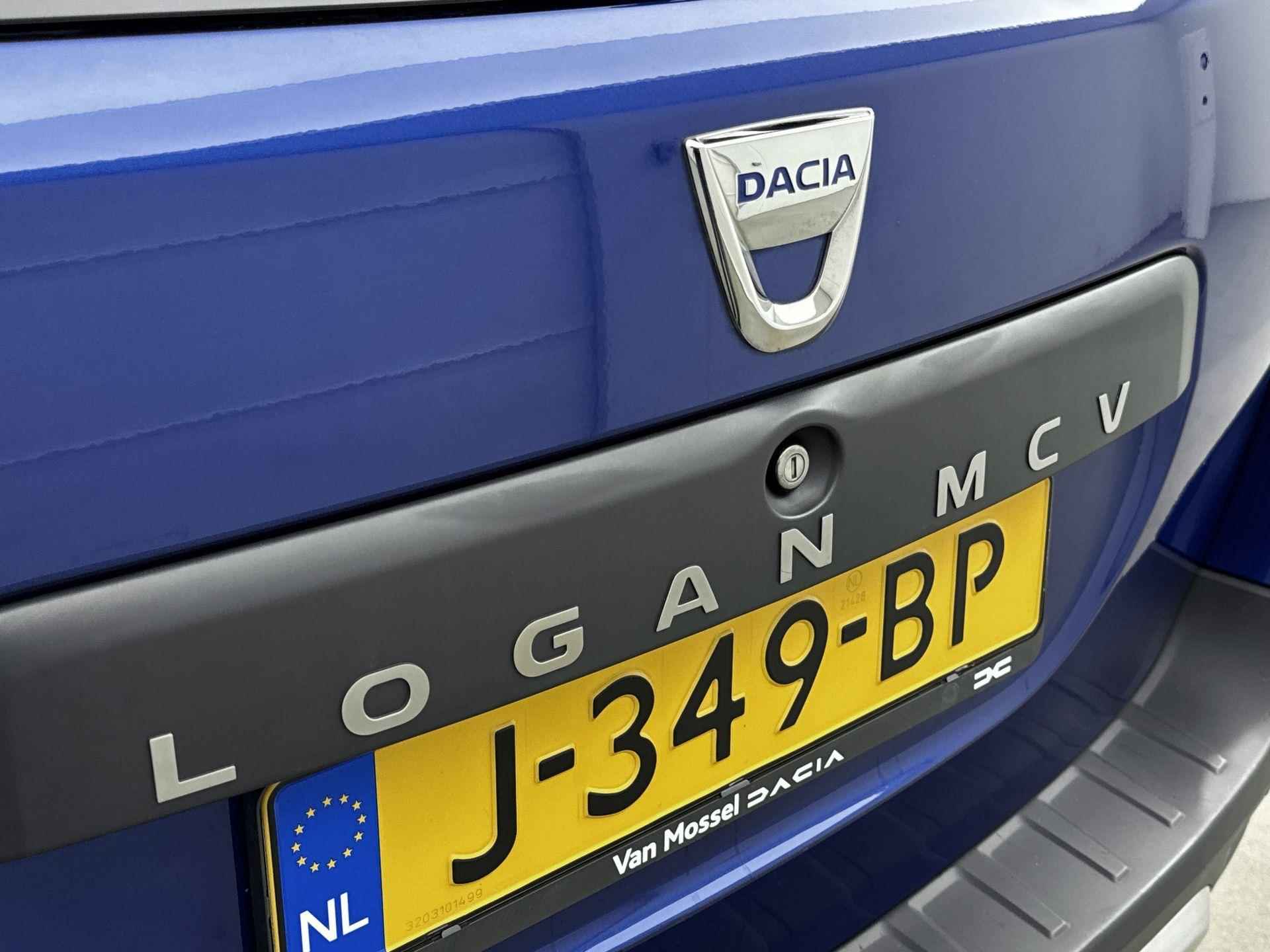 Dacia Logan MCV 1.0 TCe 100Pk Bi-Fuel Stepway 15th Anniversary | Climate Control | Cruise Control | Navigatie | Parkersensoren incl. Camera | - 22/24