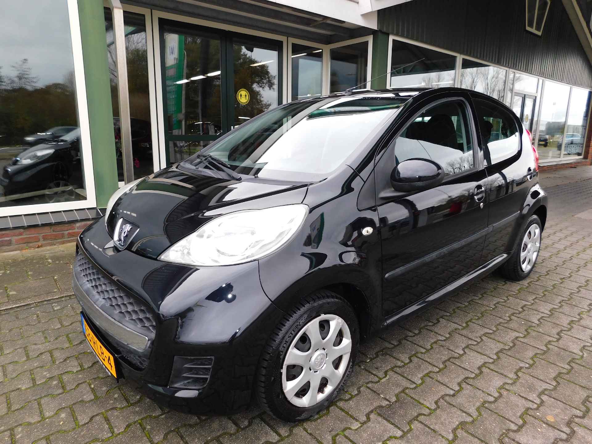 Peugeot 107 1.0 12V 68PK XS! All-in Prijs! Airco! - 6/21