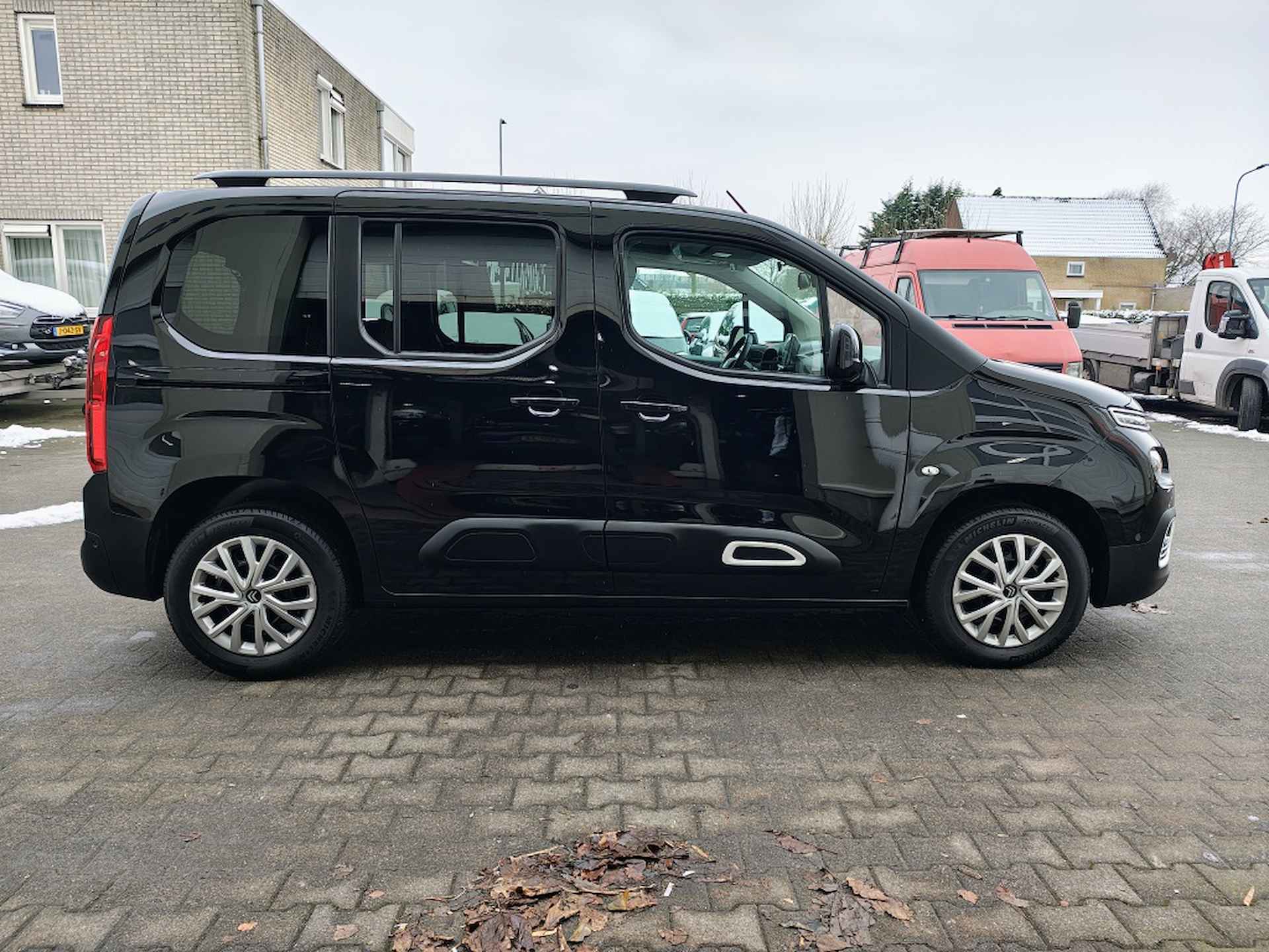 Citroen Berlingo 1.2 PureTech Live - 4/40