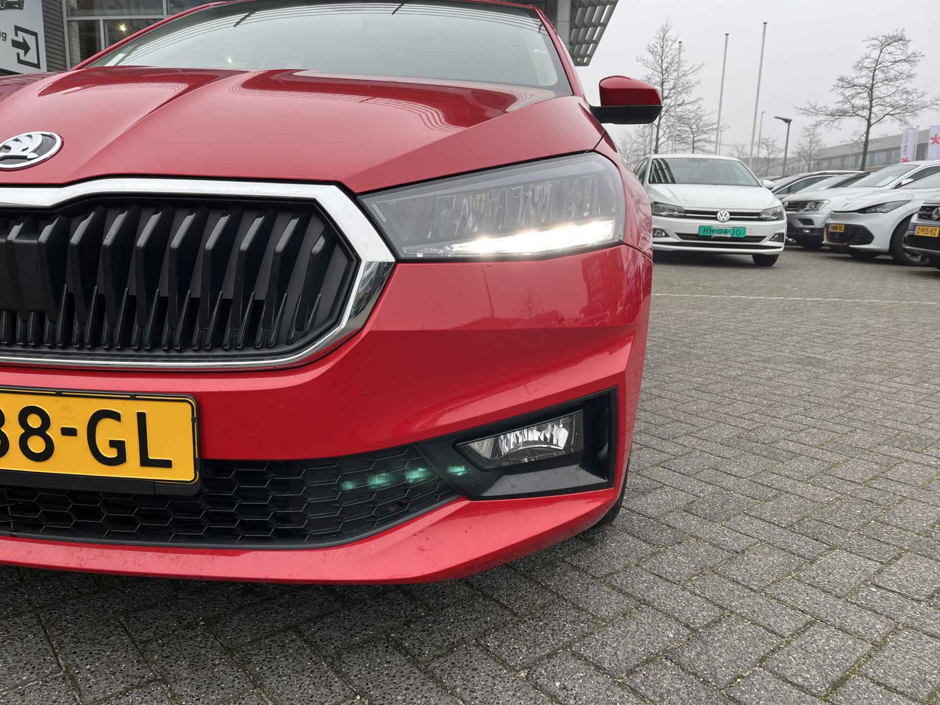 Škoda Fabia 1.0 TSI Ambition DSG Automaat Navigatie / Carplay / LED / LM Velgen / Parkeersensoren - 32/38