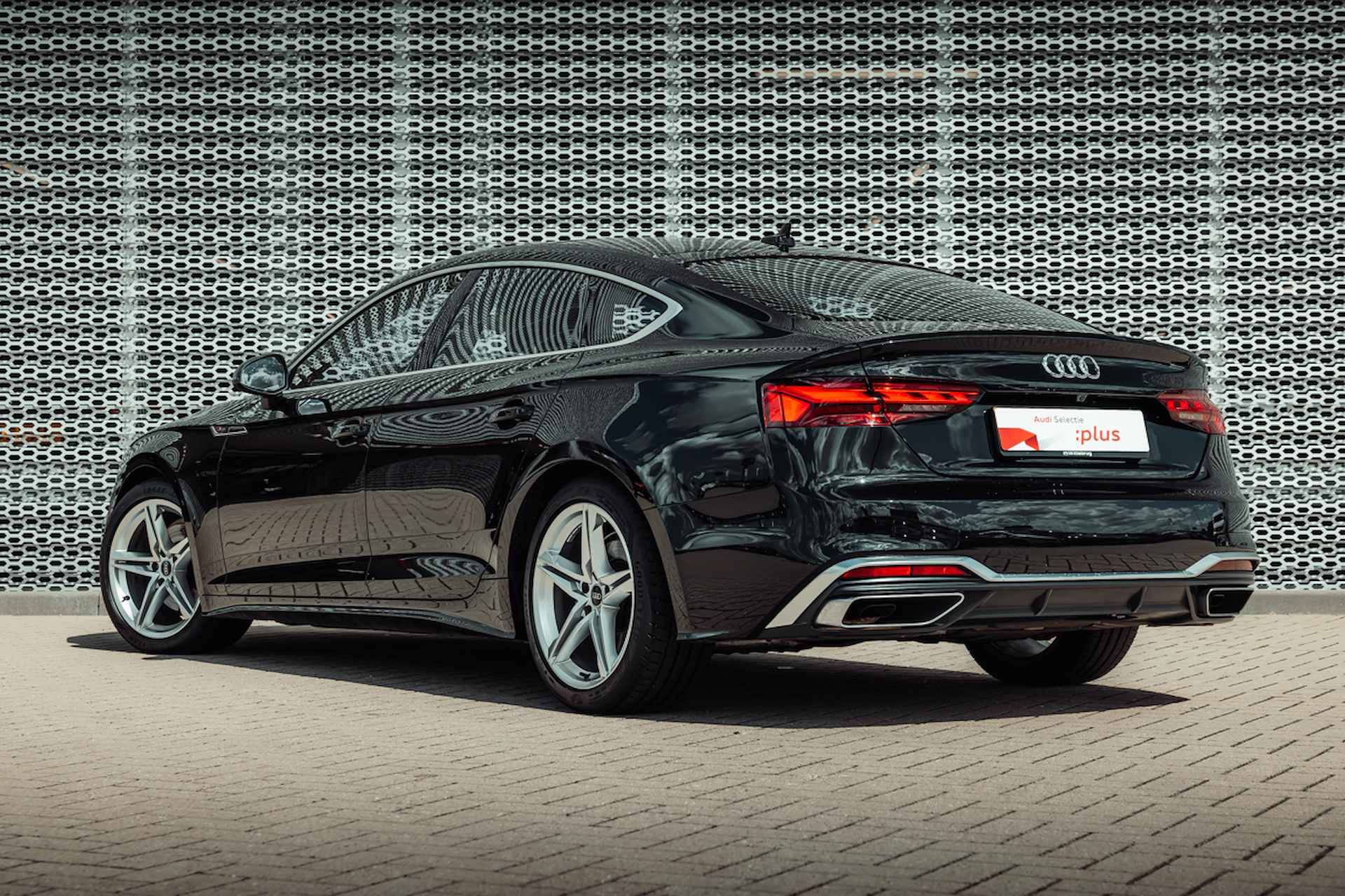 Audi A5 Sportback 35 TFSI 150pk s-tronic S edition | Panoramadak | Parking pakket | Stoelverwarming - 5/32