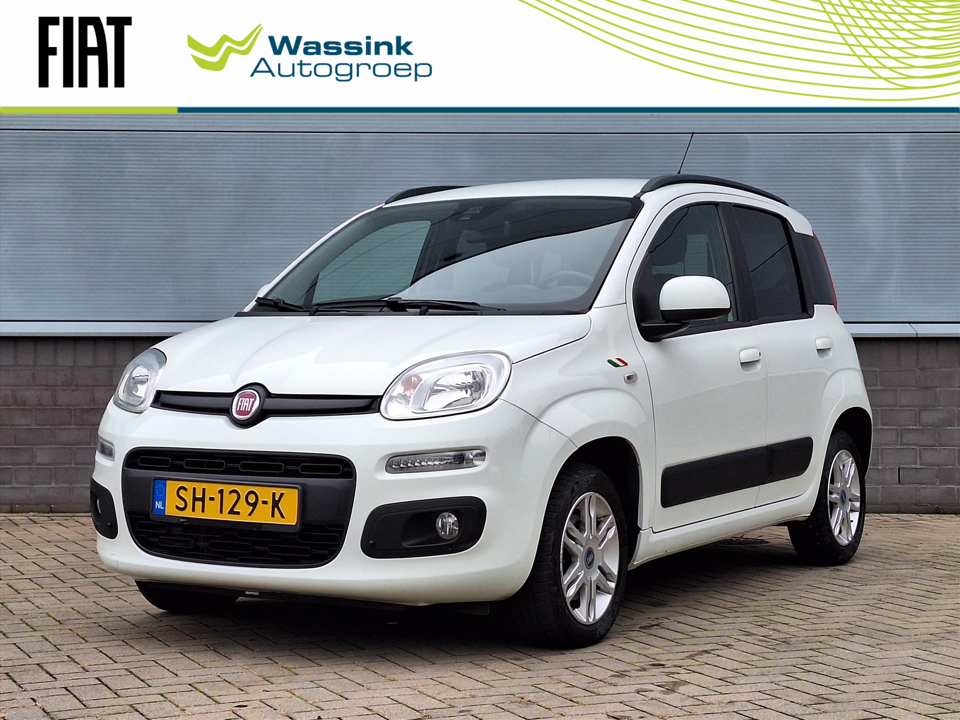 FIAT Panda TwinAir Turbo 80PK Lounge | Airco | Lichtmetalen velgen | Parkeersensoren  Achter