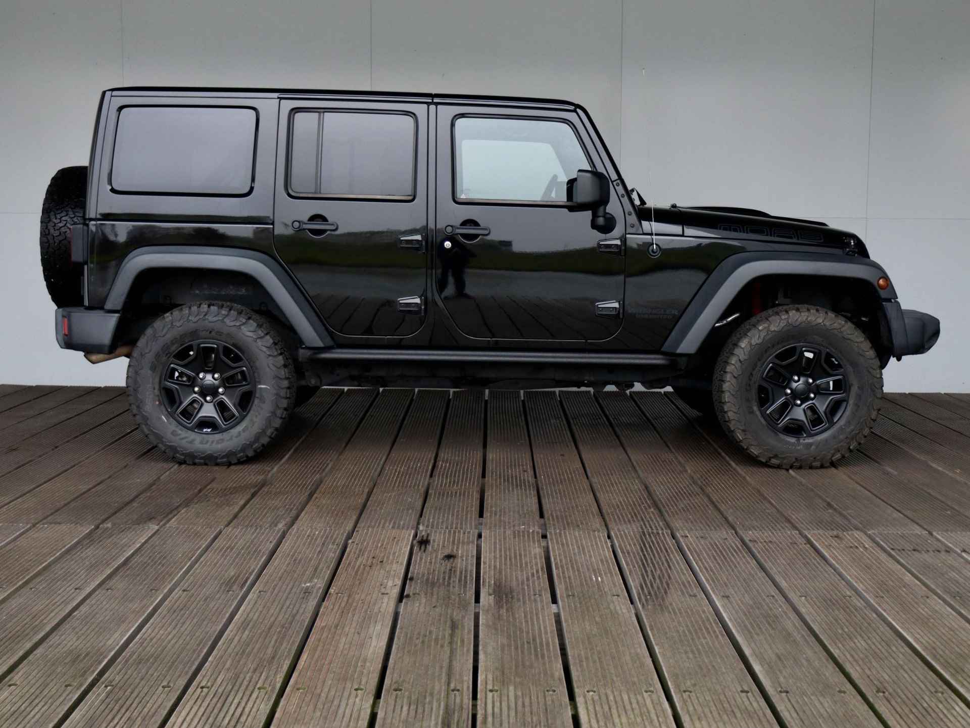 Jeep Wrangler Unlimited 2.8 CRD Moab | Navi | Leder | Cruise Control - 17/29