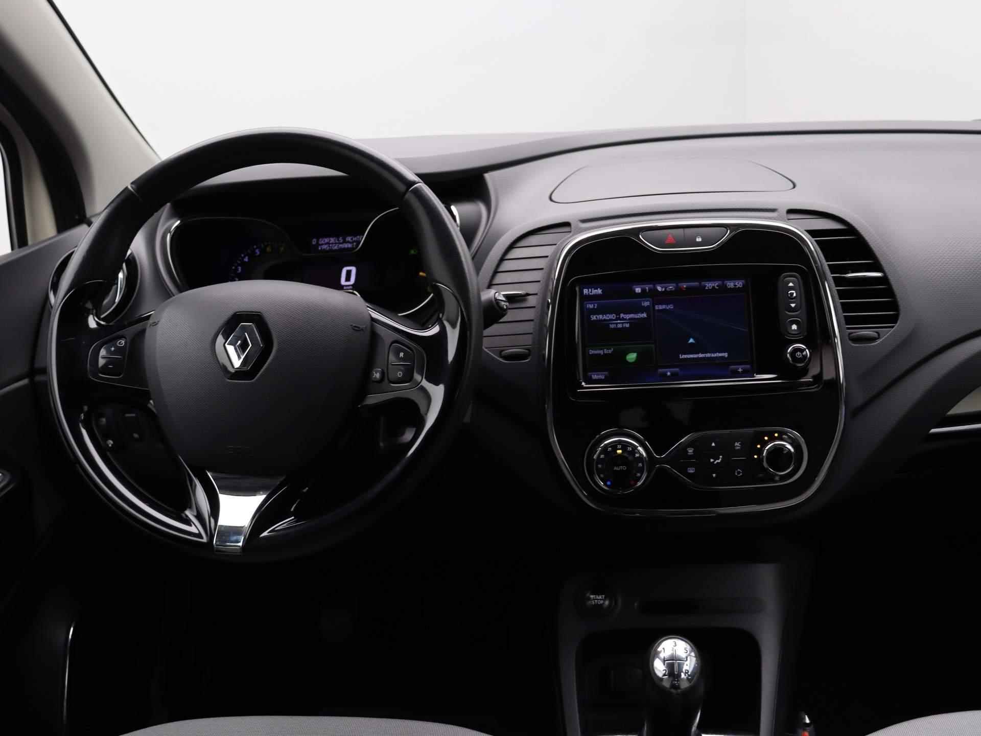 Renault Captur TCe 90pk Dynamique | Achteruitrijcamera | Cruise control | Navigatie | Climate control | Parkeersensoren Achter | - 4/44