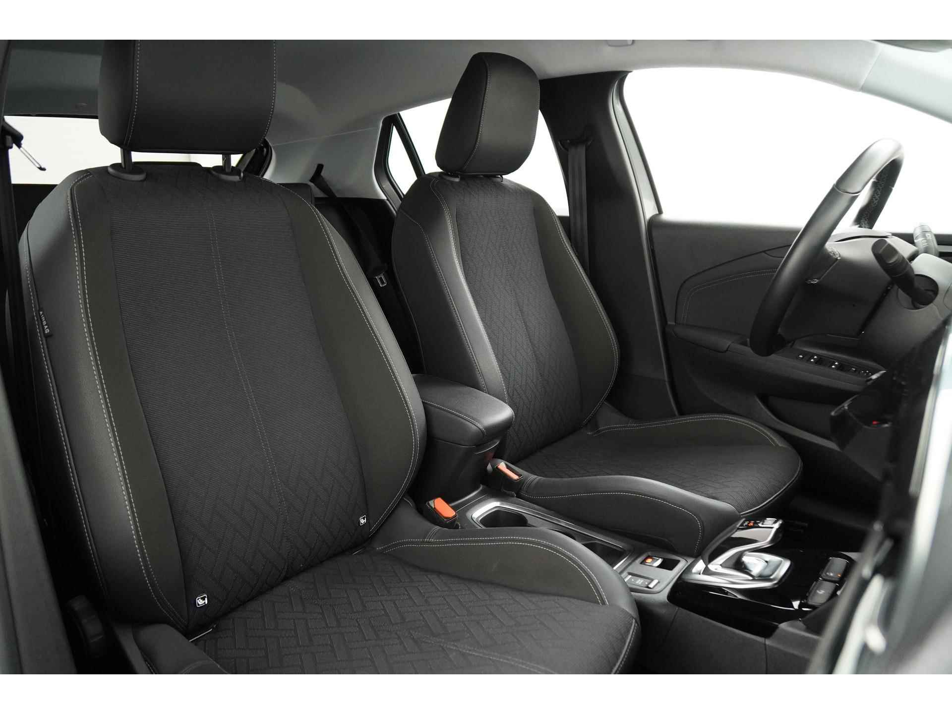 Opel Corsa-e Elegance 50 kWh | 20.945,- na subsidie Opel CORSA-E Elegance 50 kWh | 21.945,- na subsidie | Digital Cockpit | Apple/Android Carplay | Navigatie | Zondag Open! - 29/45