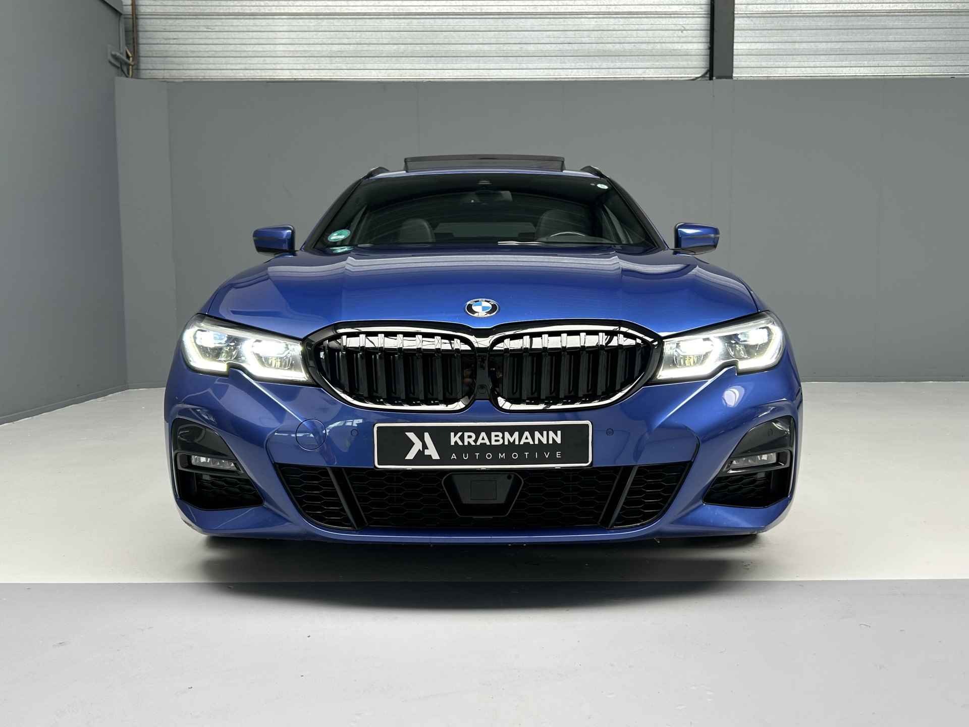 BMW 3 Serie Touring 318d M-Sport Portimao Blue|HUD|Pano|Leder|LED - 20/37