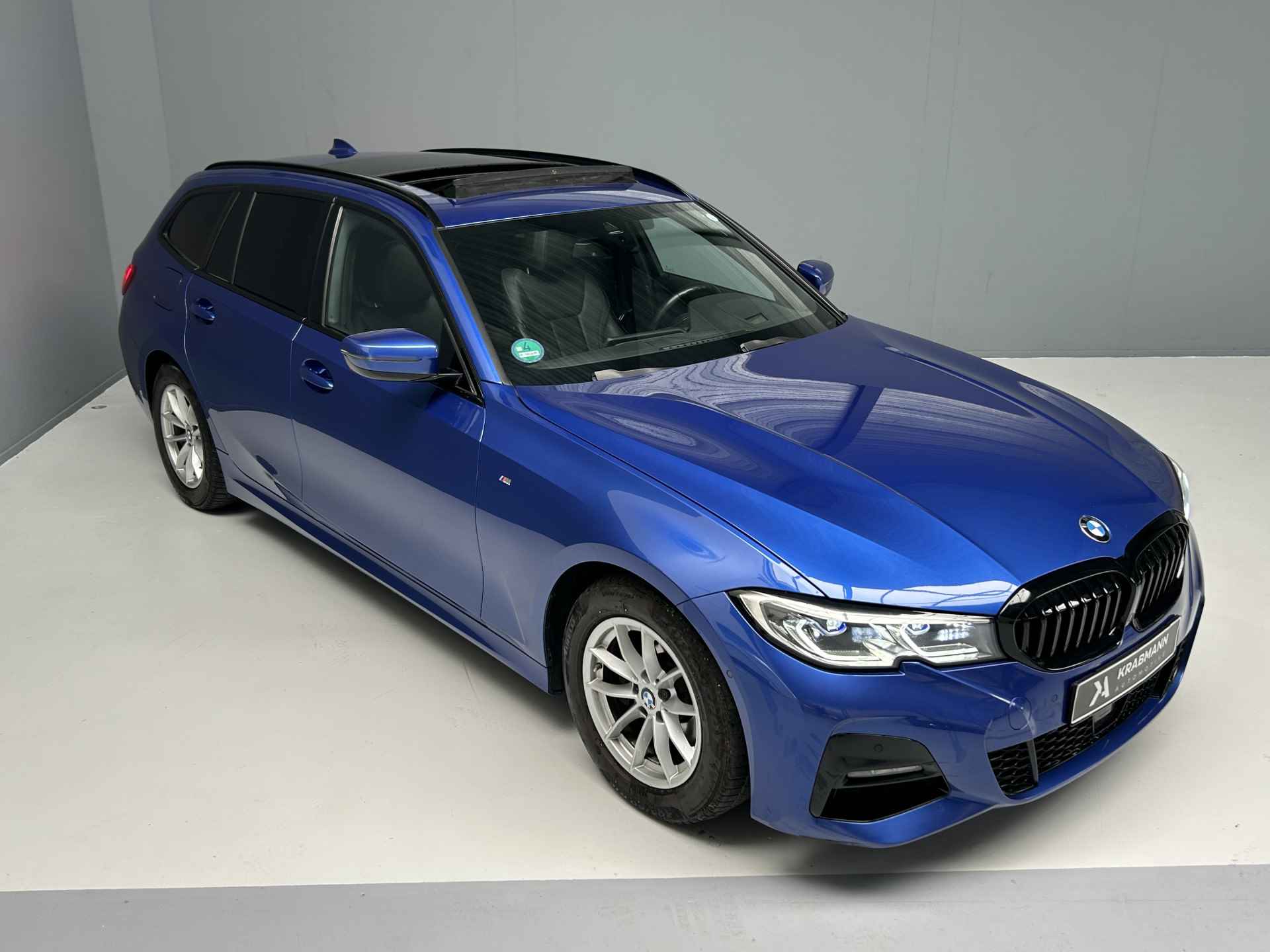 BMW 3 Serie Touring 318d M-Sport Portimao Blue|HUD|Pano|Leder|LED - 32/37