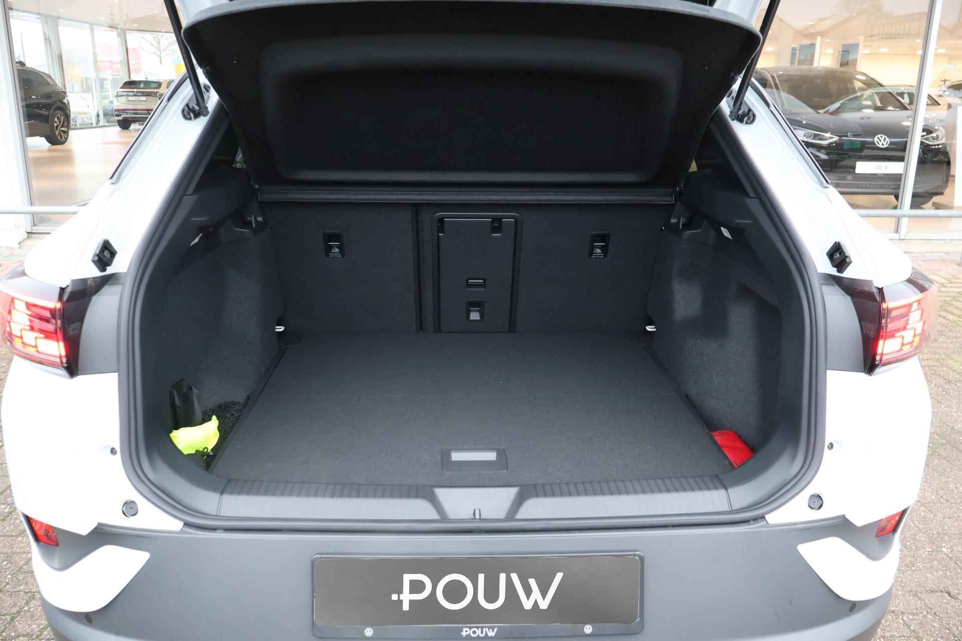Volkswagen ID.4 Pro Advantage 204pk 77 kWh | Matrix LED Koplampen | Warmtepomp - 13/34