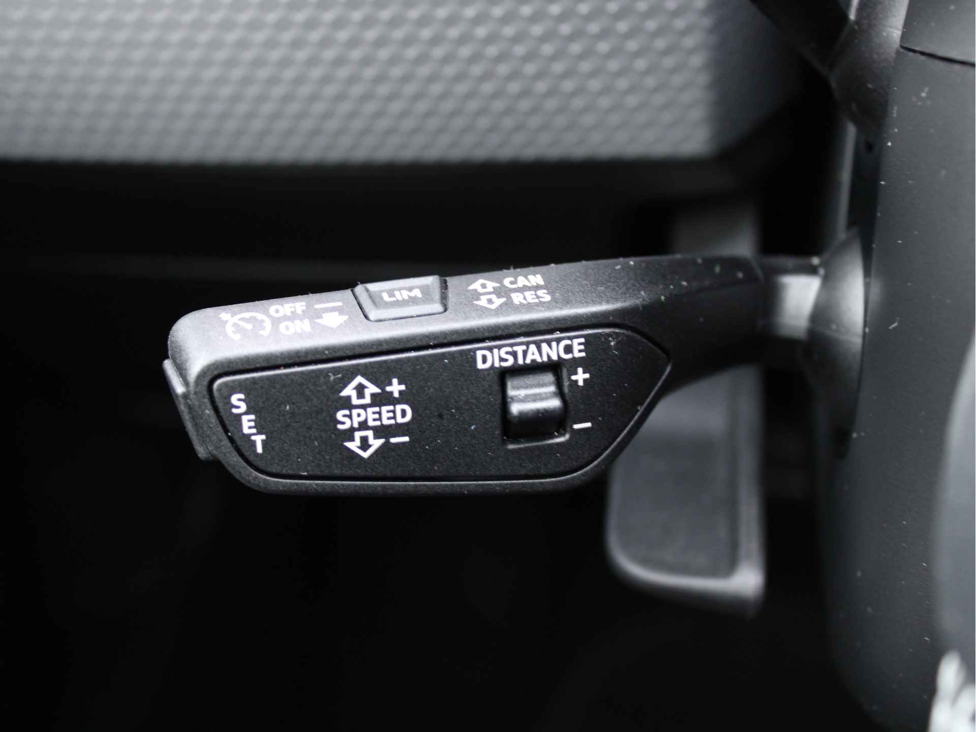 Audi A1 allstreet 35 TFSI 150PK Automaat Advanced edition S-Line/NAVI/ACC/LED/Drive Select/Virtual Cockpit/PDC/DAB+/Lane assist/Keyless/Stoelverwarming/Apple carplay! - 7/56