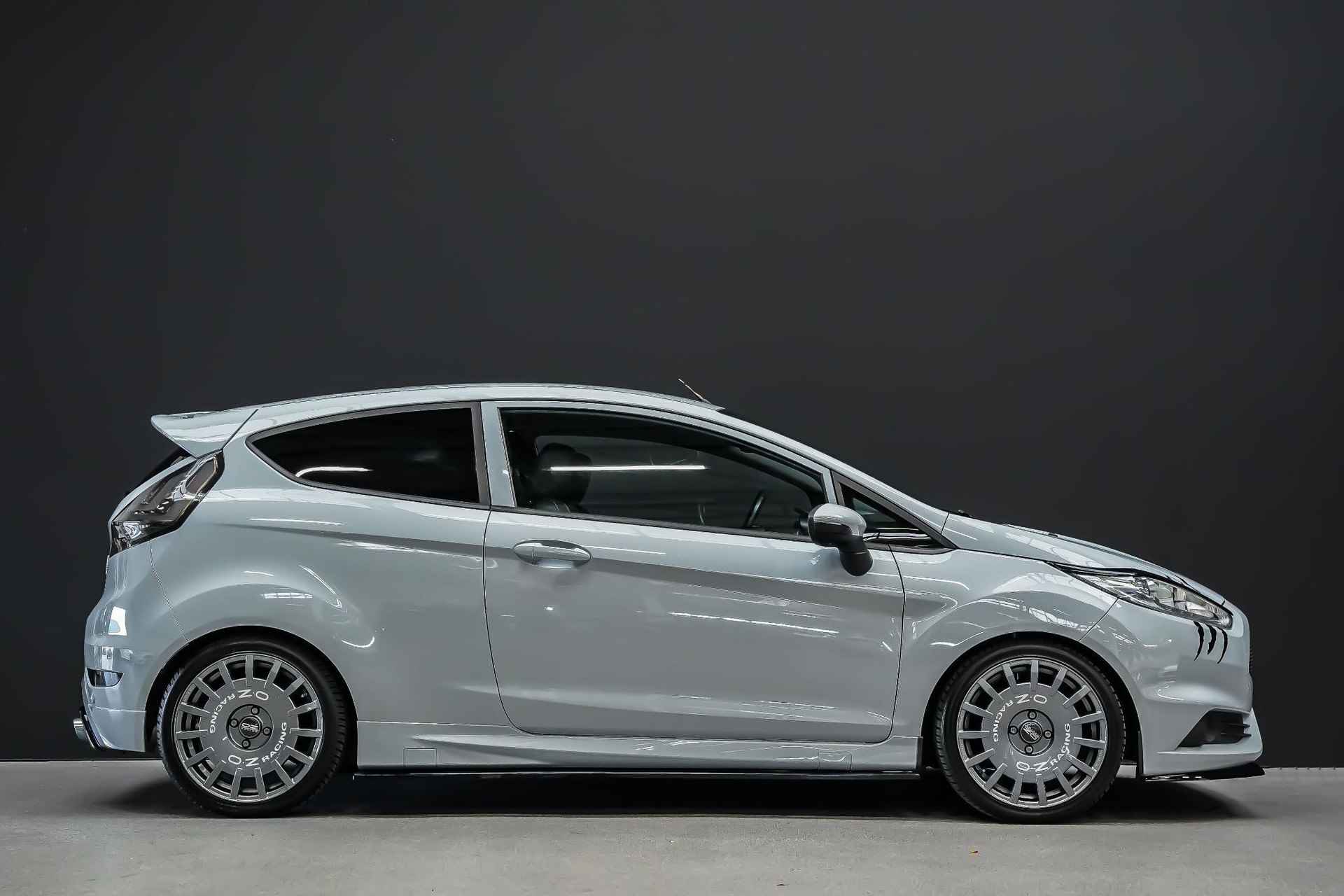 Ford Fiesta ST-200 |Milltek|Maxton|Cruise control|Parkeercamera en sensoren|Navigatie|Bluetooth|17" O.Z Racing| - 5/37