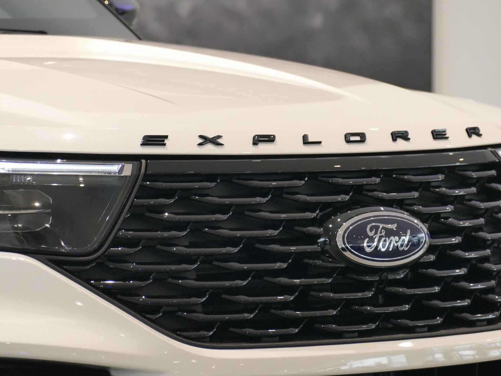 Ford Explorer 3.0 V6 EcoBoost PHEV ST-Line | €10.000,00 KORTING!! | DIRECT UIT VOORRAAD | TREKHAAK | STAR WHITE | - 61/75