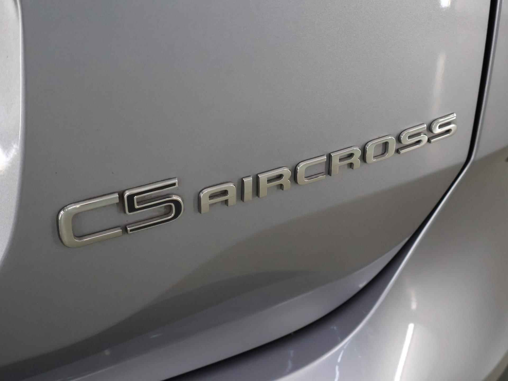 Citroen C5 Aircross 1.6 Plug-in Hybrid Feel | LED | Navigatie | Comfortstoelen | Digitaal Dashboard | Trekhaak | Camera | DAB | Apple CarPlay/Android Auto | Lane Assist | 1300kg trekkracht | - 37/42