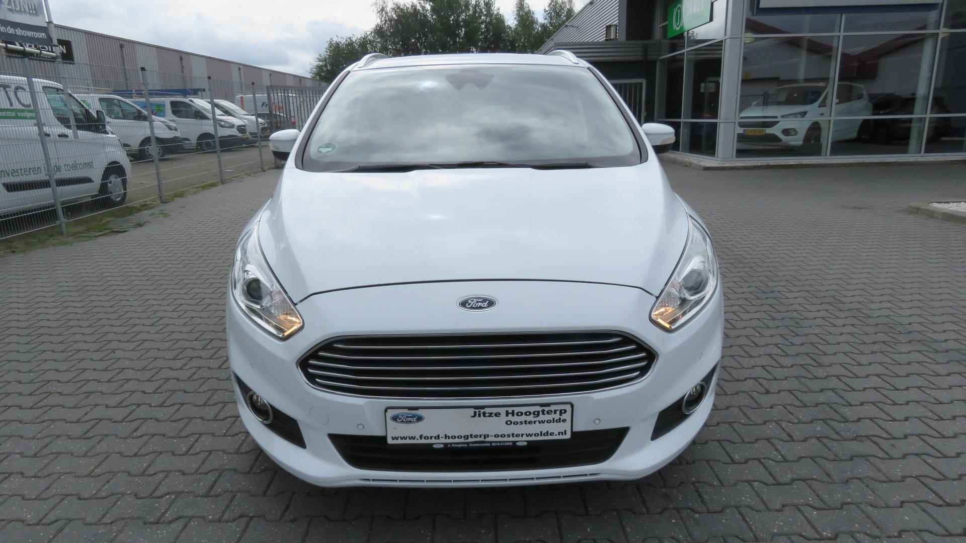 Ford S-Max 1.5 Trend 7 pers. Camera, PDC, Cruise, airco, Naviegatie, 101339 km !! - 18/29