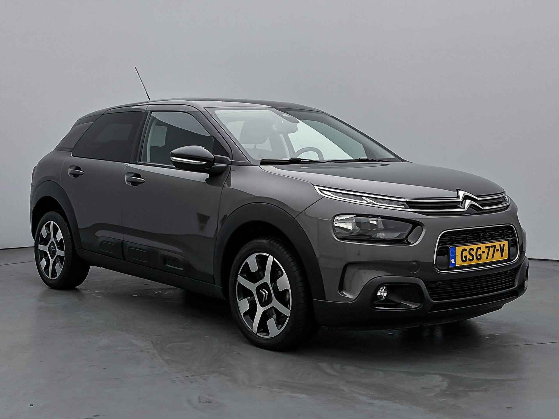 Citroen C4 Cactus SUV Shine 130 pk Automaat | Navigatie | Achteruitrijcamera | Parkeersensoren Voor en Achter | Keyless Entry/Start | LED Dagrijverlichting | DAB Ontvanger | Climate Control | Cruise Control | 17" Lichtmetalen Velgen | Apple Carplay/Android Auto | - 4/33