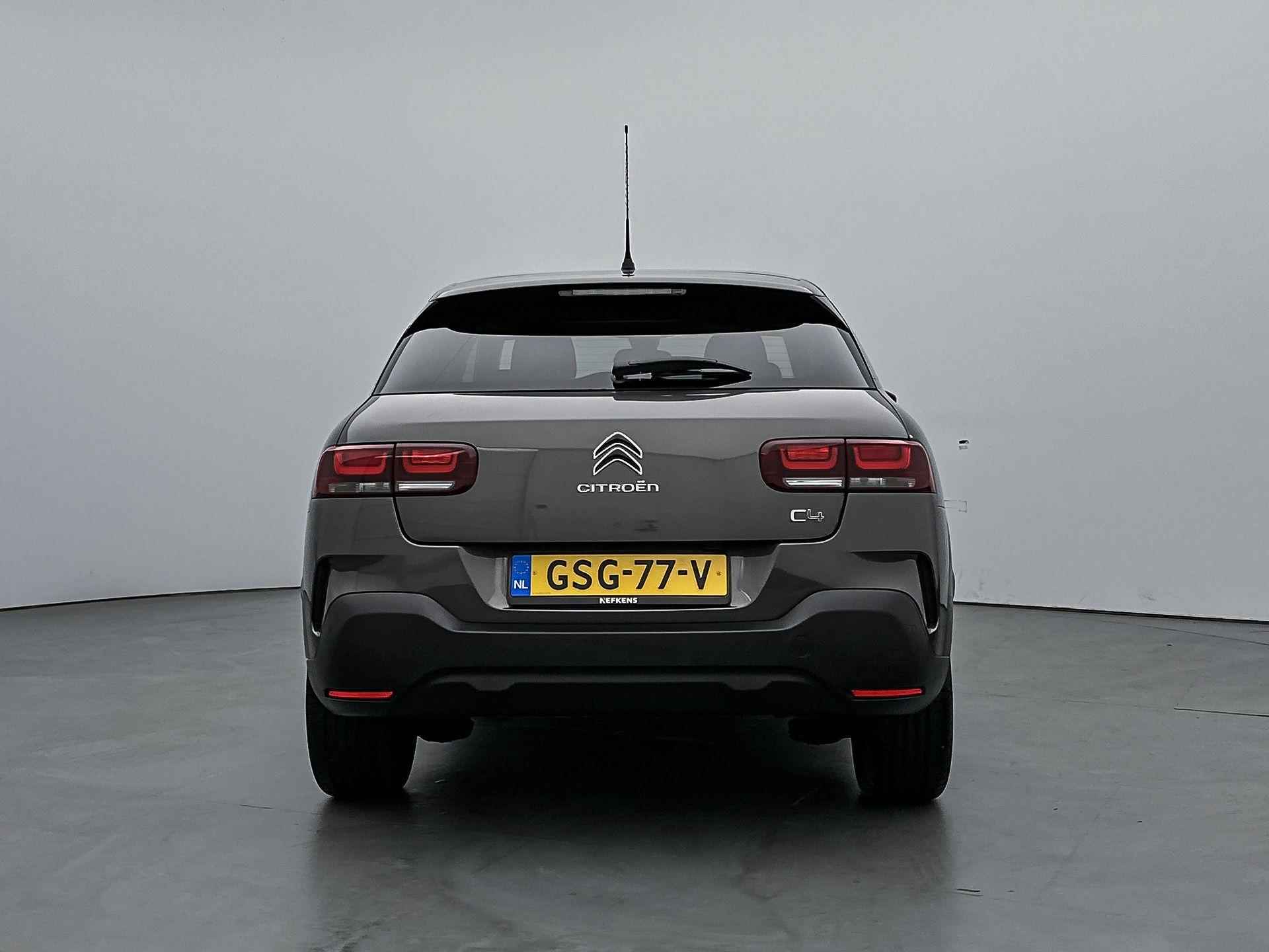 Citroen C4 Cactus SUV Shine 130 pk Automaat | Navigatie | Achteruitrijcamera | Parkeersensoren Voor en Achter | Keyless Entry/Start | LED Dagrijverlichting | DAB Ontvanger | Climate Control | Cruise Control | 17" Lichtmetalen Velgen | Apple Carplay/Android Auto | - 8/33